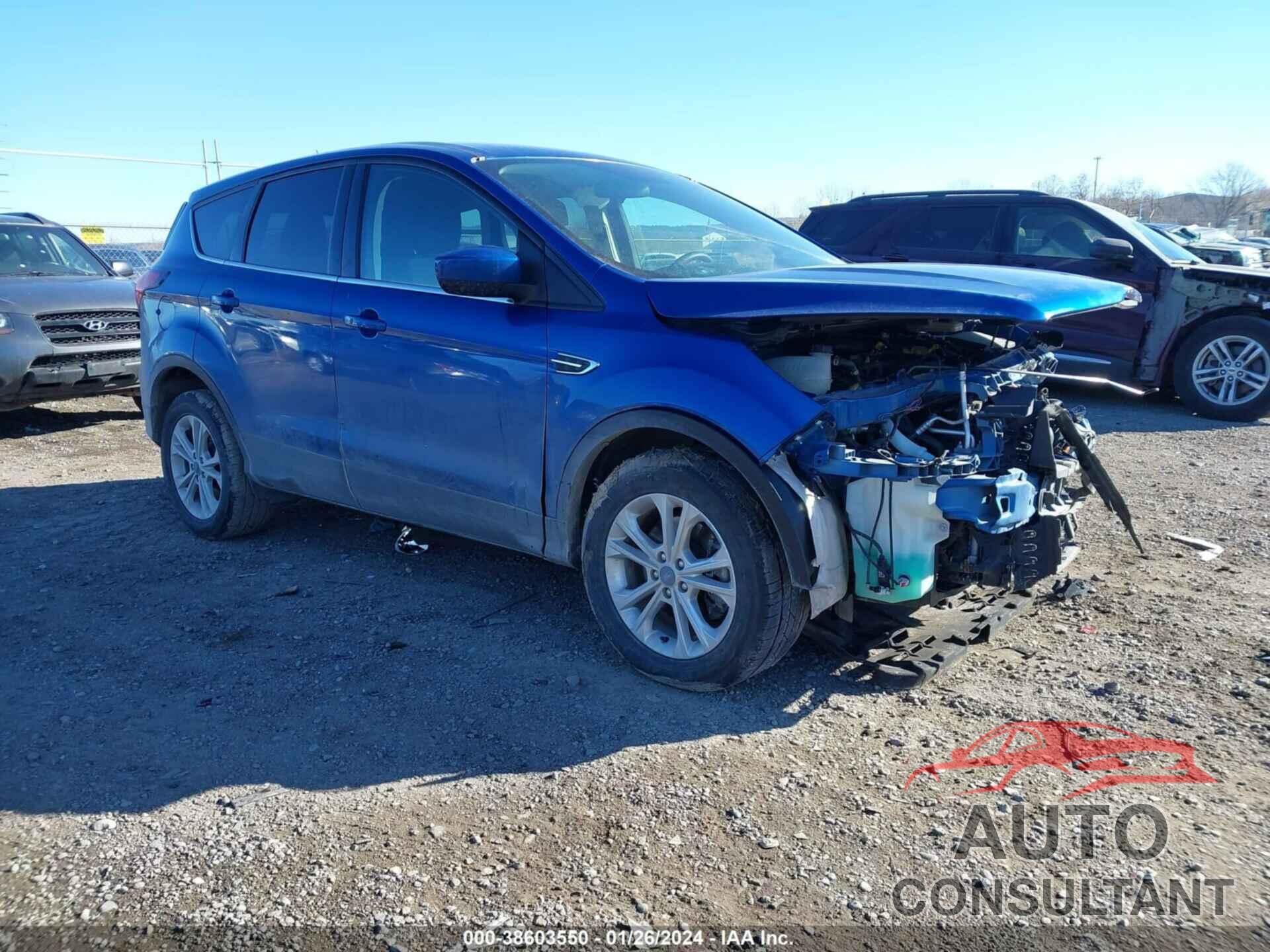 FORD ESCAPE 2019 - 1FMCU9GD6KUB25624