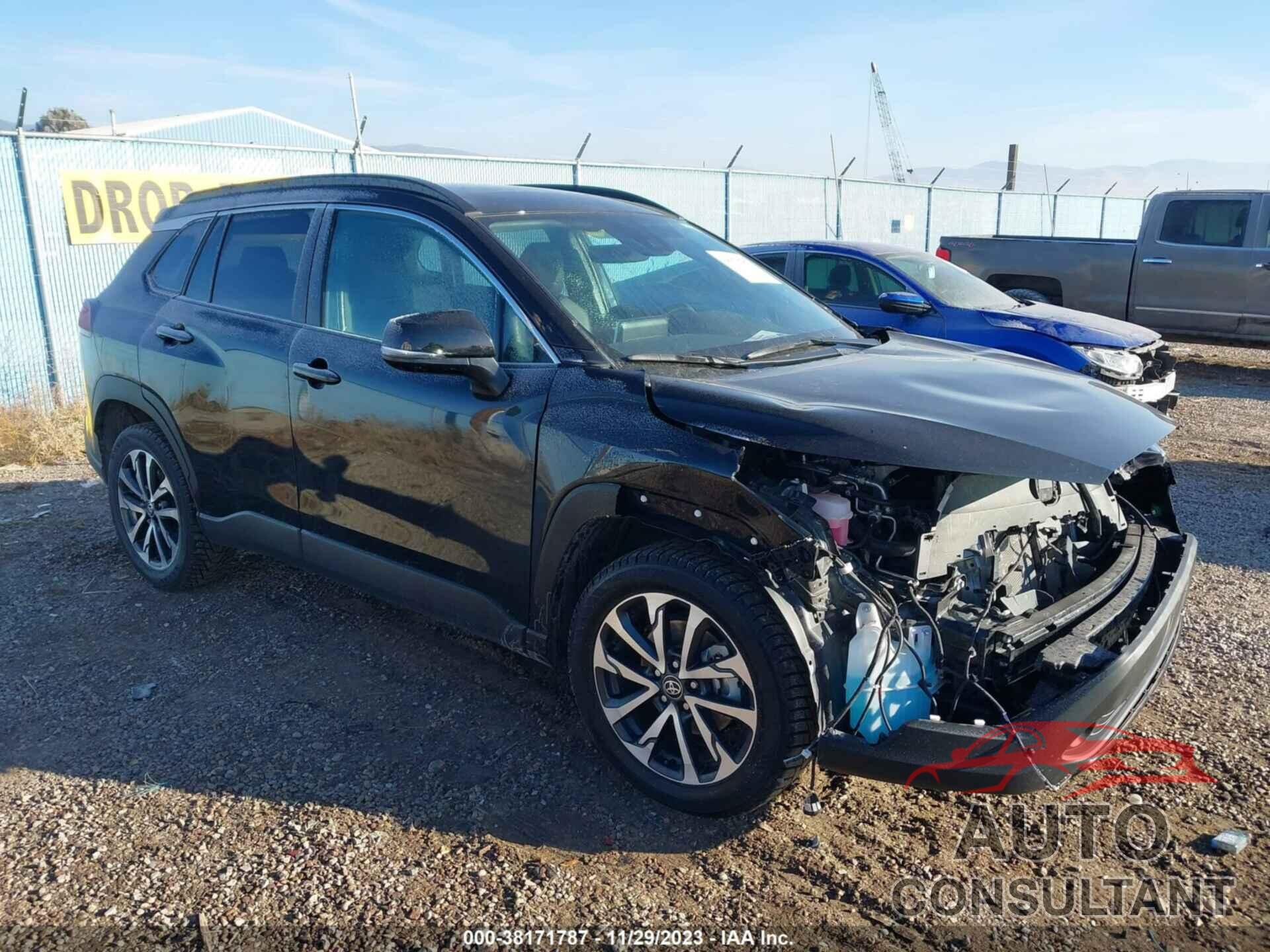 TOYOTA COROLLA CROSS 2022 - 7MUDAABG0NV031032