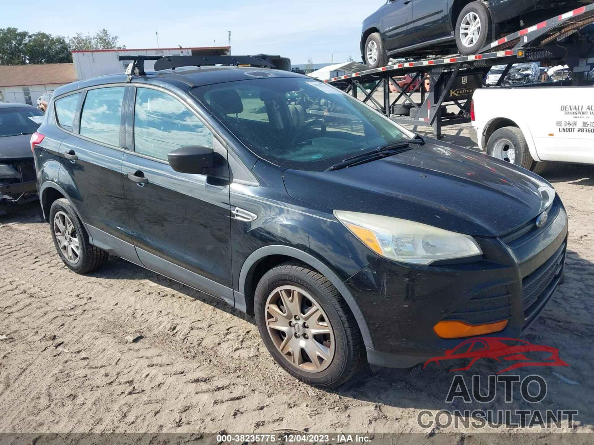 FORD ESCAPE 2016 - 1FMCU0F78GUC51918