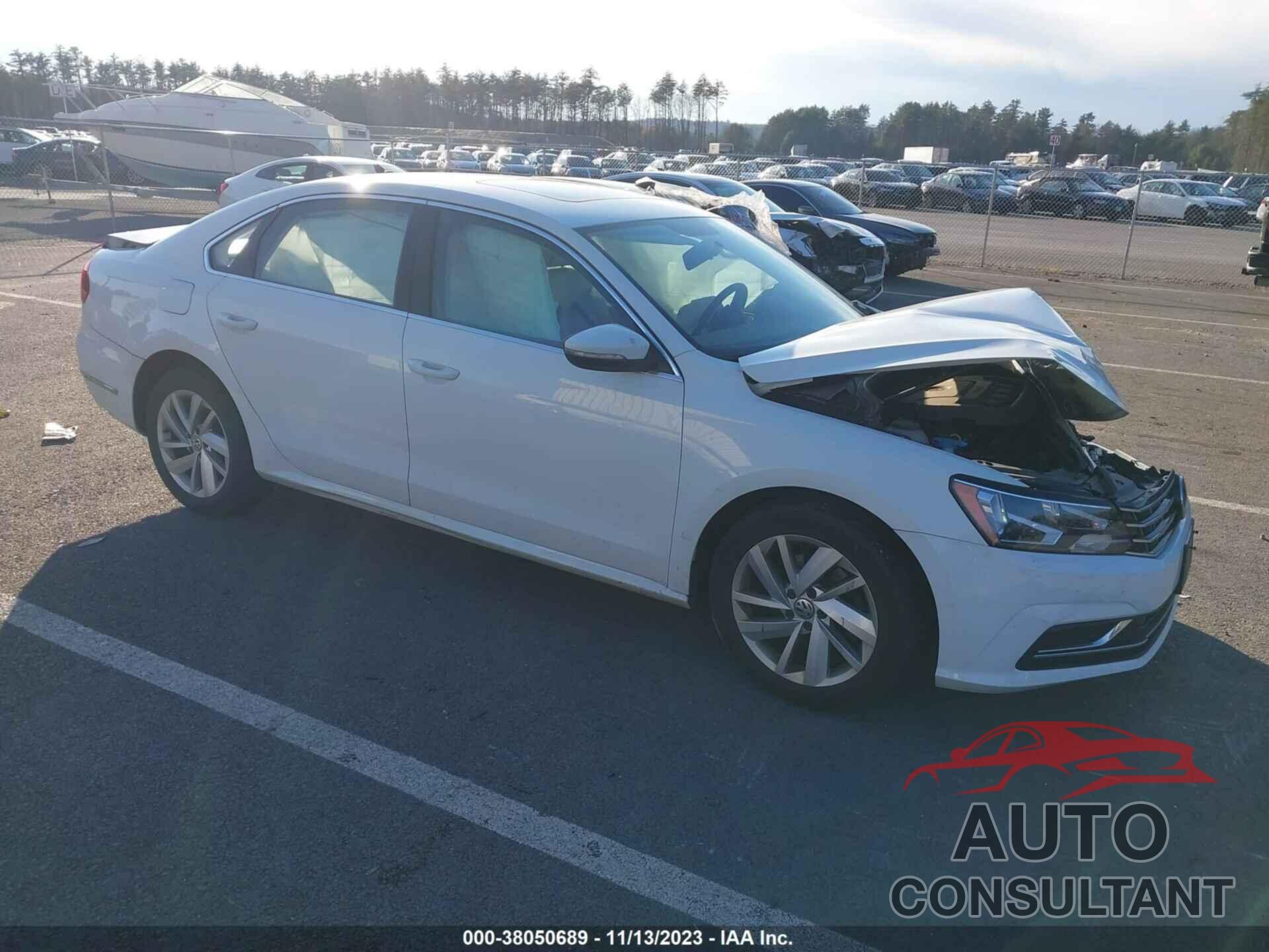 VOLKSWAGEN PASSAT 2018 - 1VWBA7A33JC030789