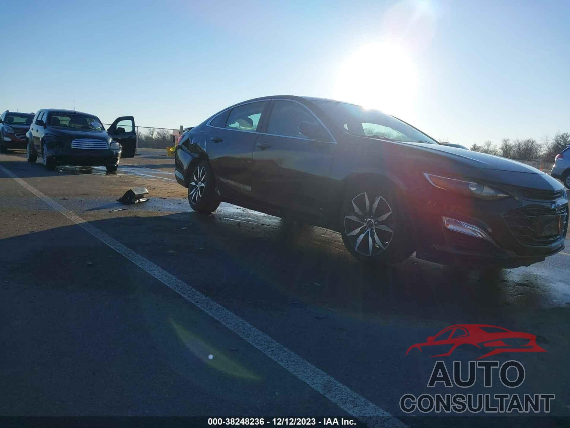 CHEVROLET MALIBU 2020 - 1G1ZG5ST8LF045530
