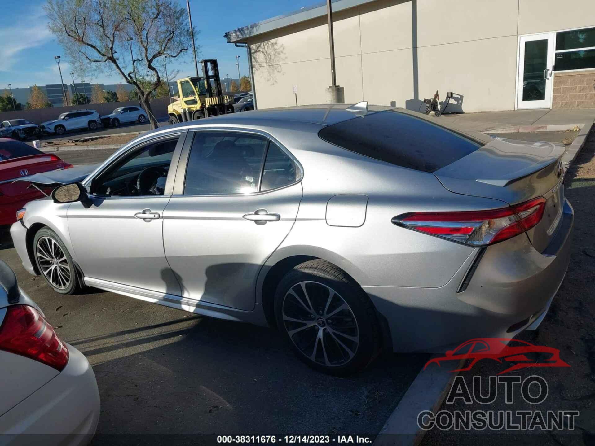 TOYOTA CAMRY 2020 - 4T1G11AK2LU987002