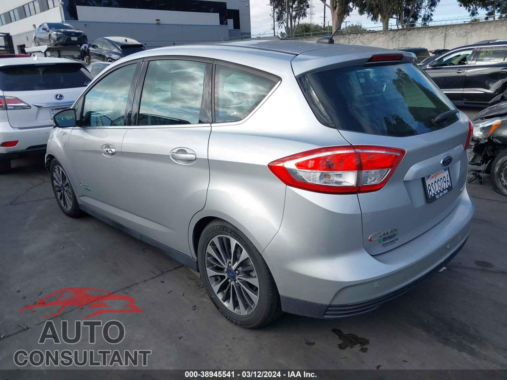 FORD C-MAX ENERGI 2017 - 1FADP5FU6HL101385