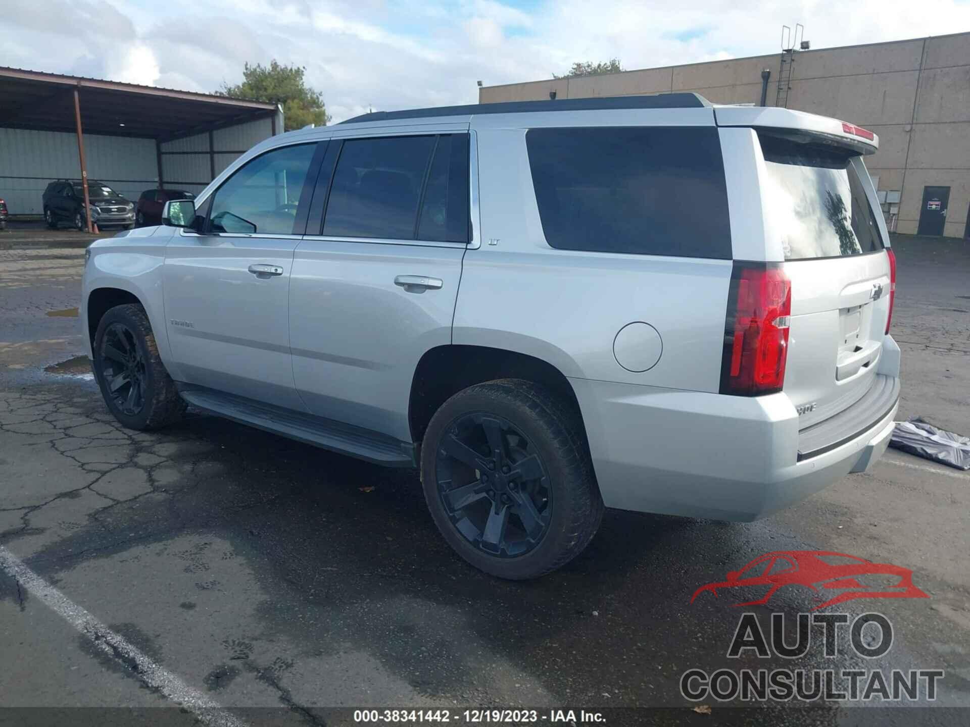 CHEVROLET TAHOE 2017 - 1GNSCBKC1HR395002