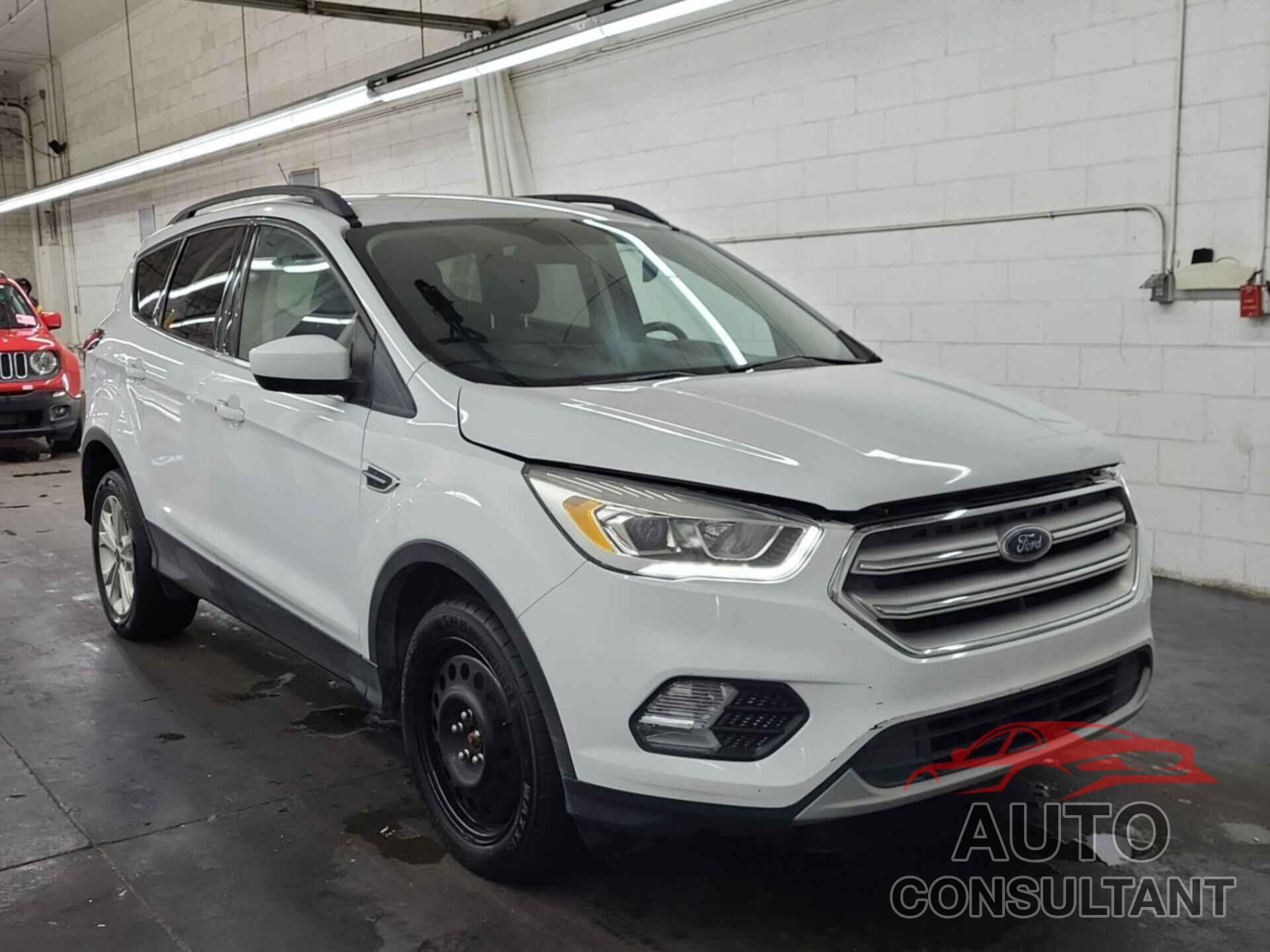 FORD ESCAPE 2019 - 1FMCU9HD0KUA65709