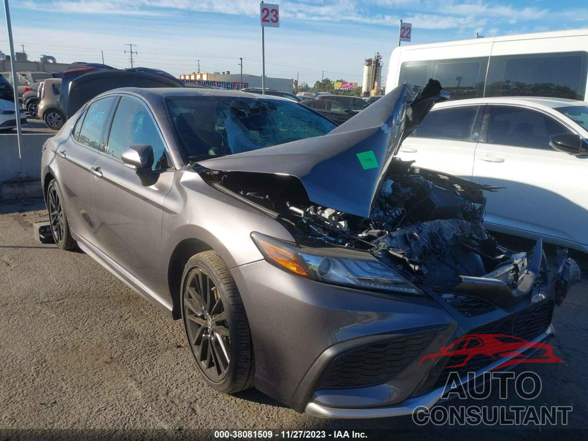 TOYOTA CAMRY 2022 - 4T1K61AK9NU011426
