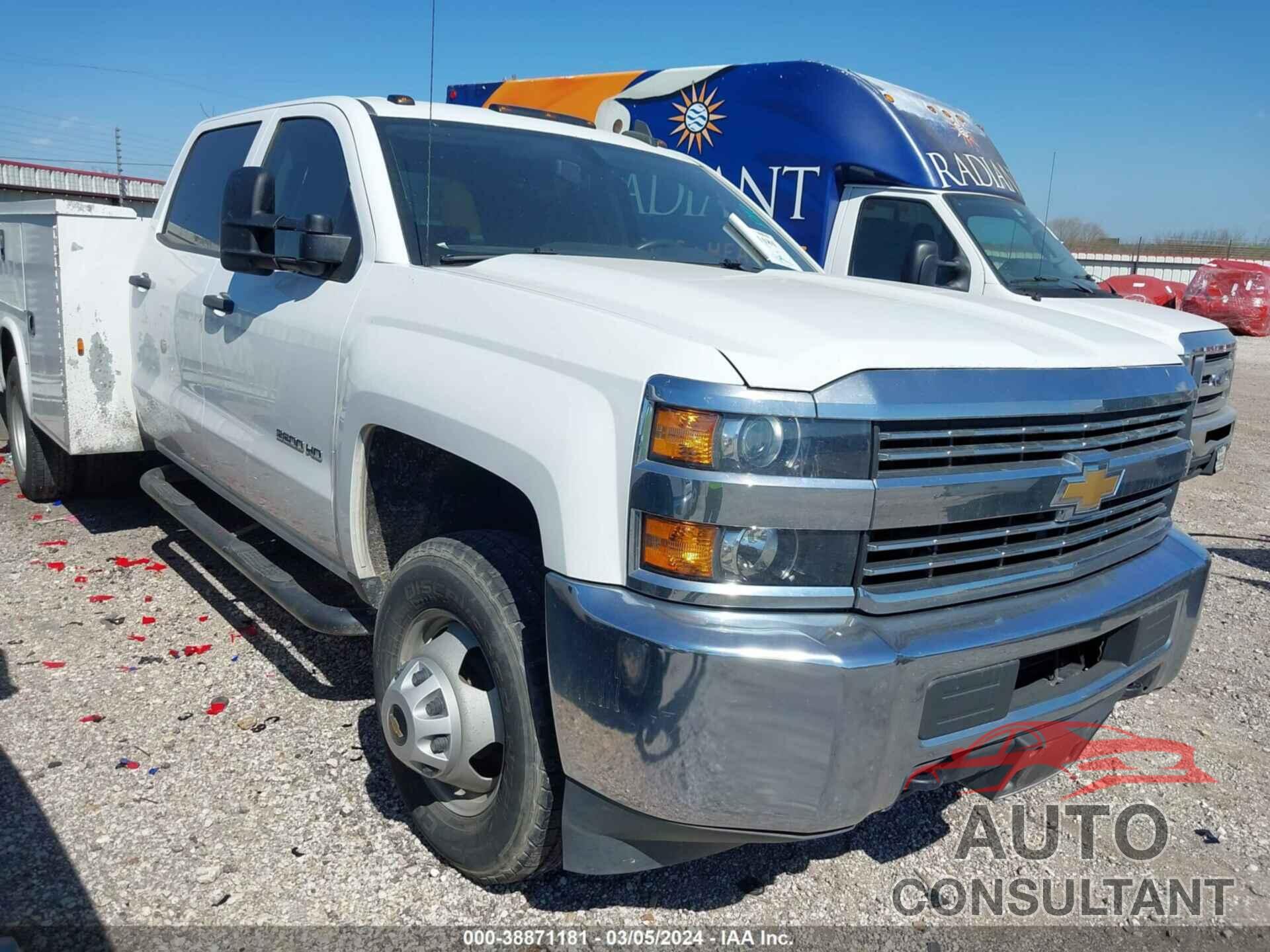 CHEVROLET SILVERADO 2018 - 1GB4CYCGXJF283543