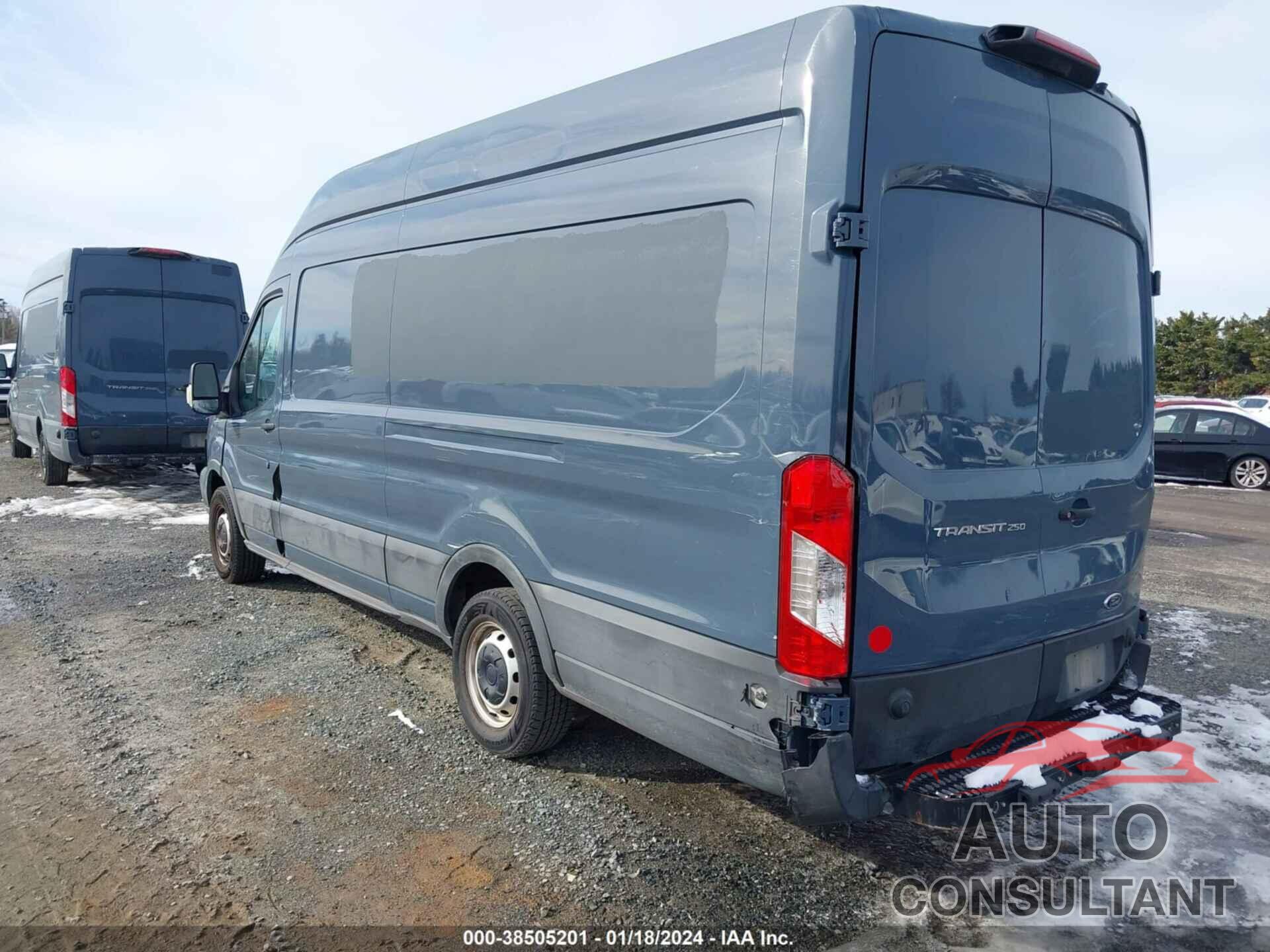 FORD TRANSIT-250 2019 - 1FTYR3XM2KKB73514