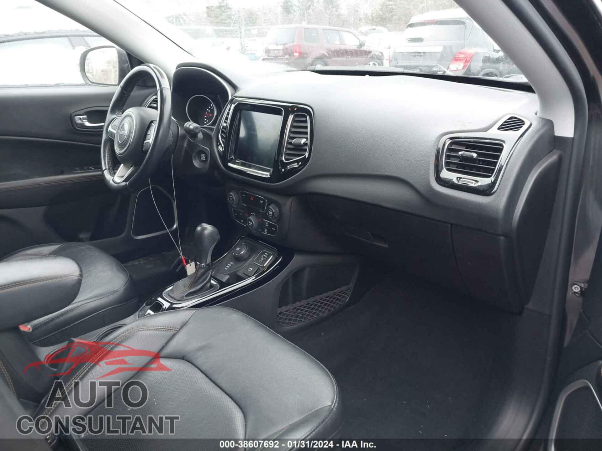 JEEP COMPASS 2020 - 3C4NJDCB9LT127263