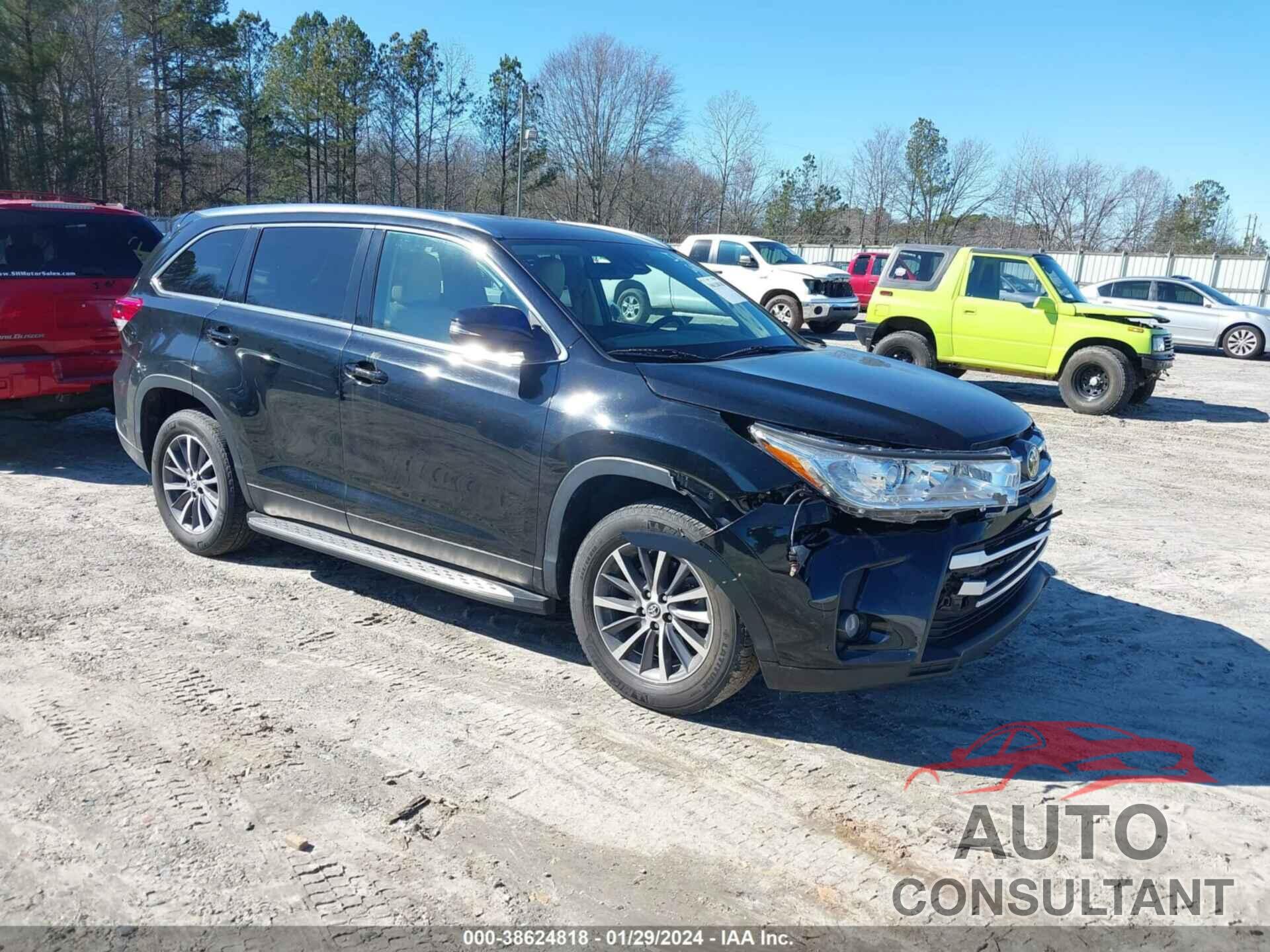 TOYOTA HIGHLANDER 2019 - 5TDKZRFH7KS555673