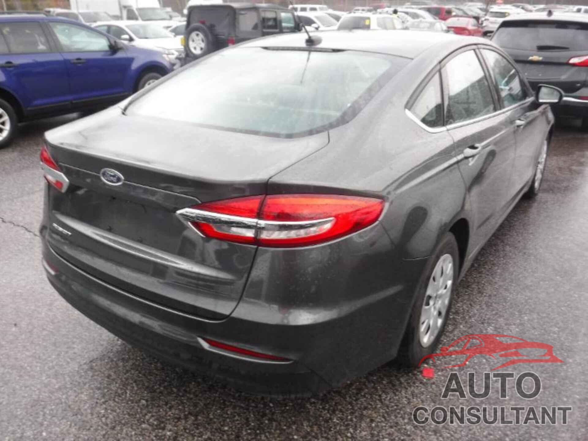 FORD FUSION 2019 - 3FA6P0G77KR278556