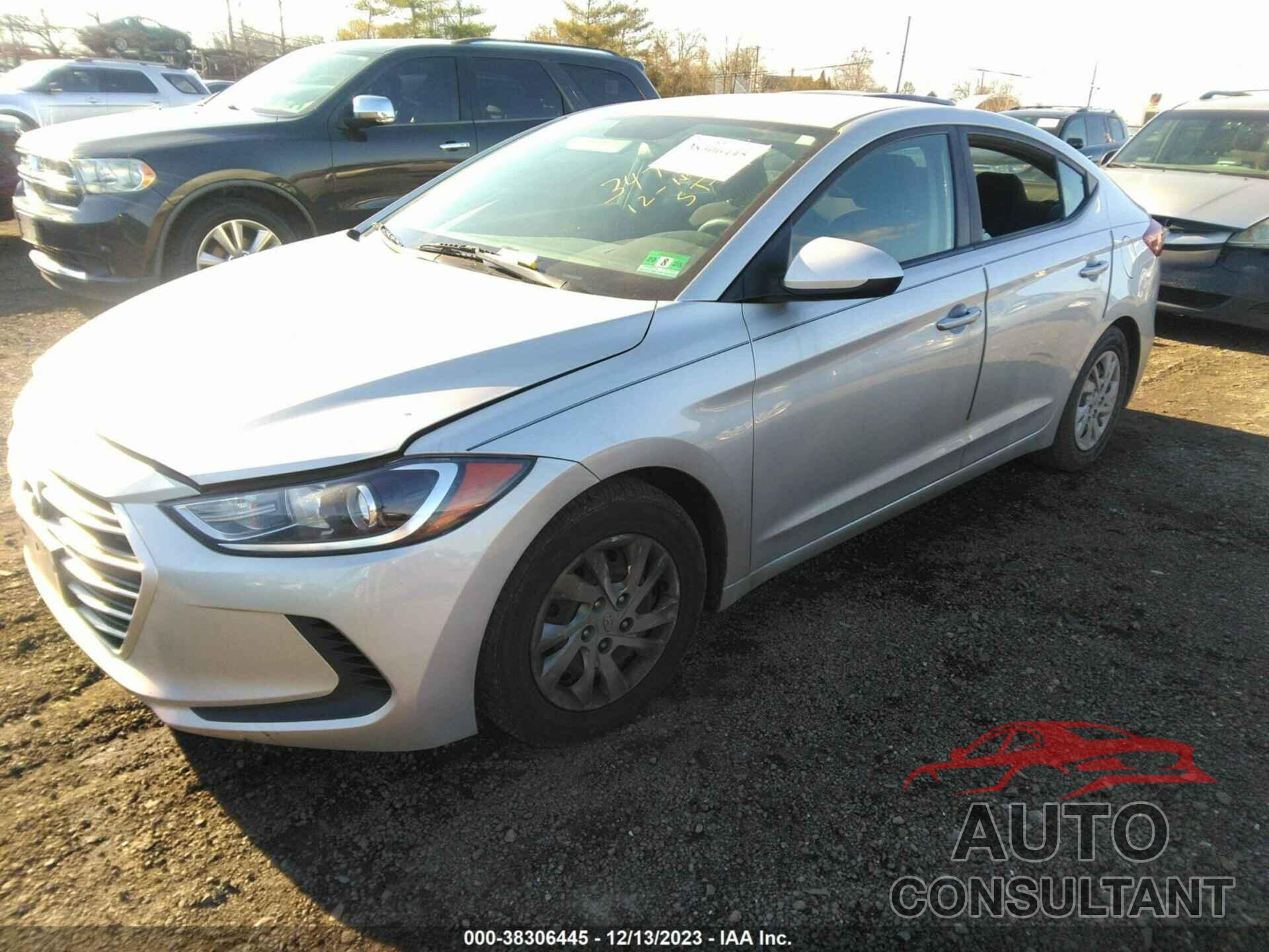 HYUNDAI ELANTRA 2018 - 5NPD74LF8JH389799