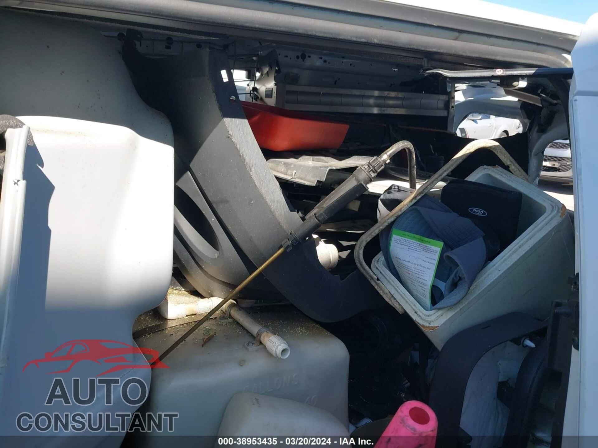 FORD TRANSIT CONNECT 2017 - NM0LS7E79H1299514