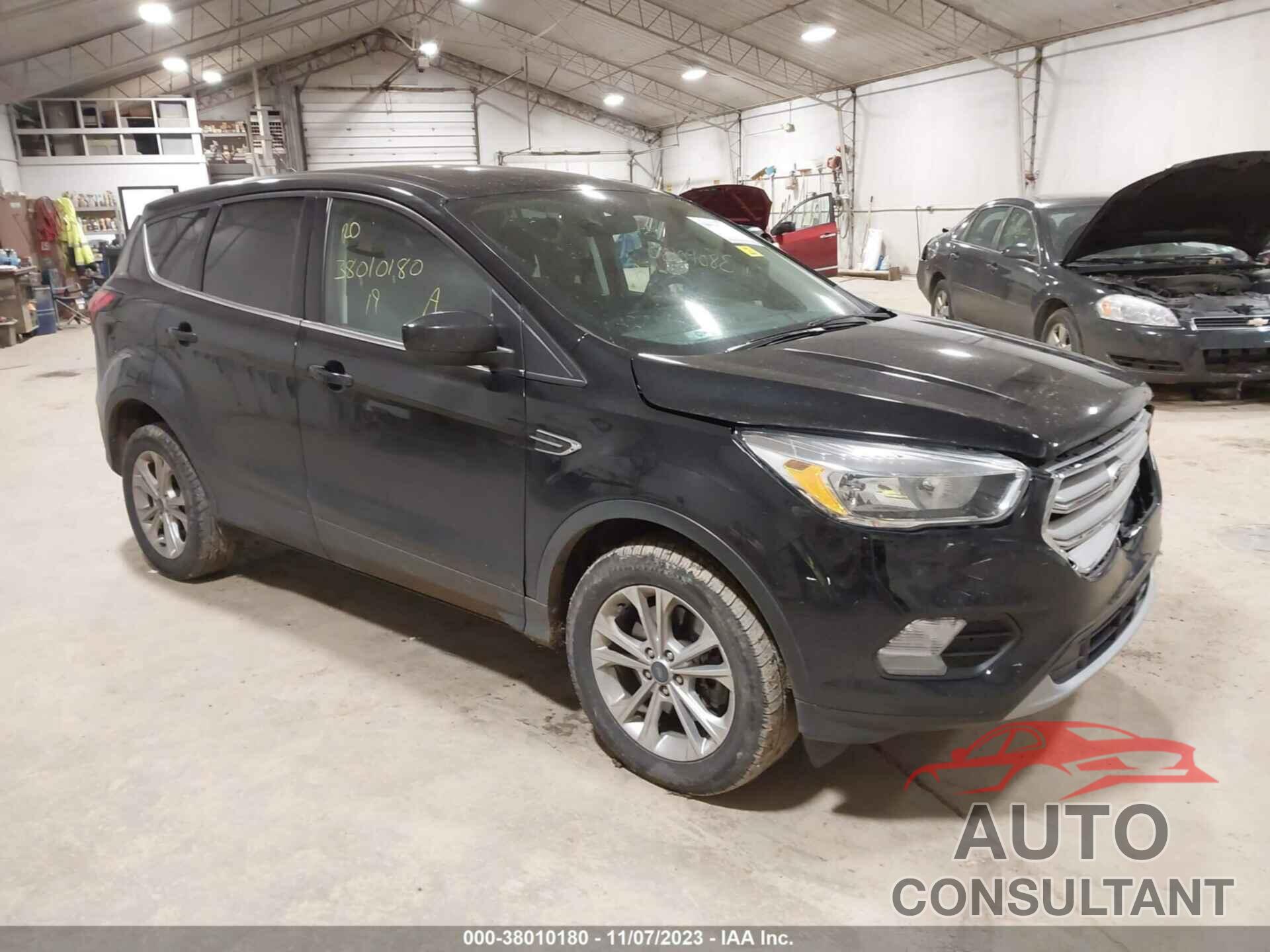 FORD ESCAPE 2019 - 1FMCU9GD0KUA23719
