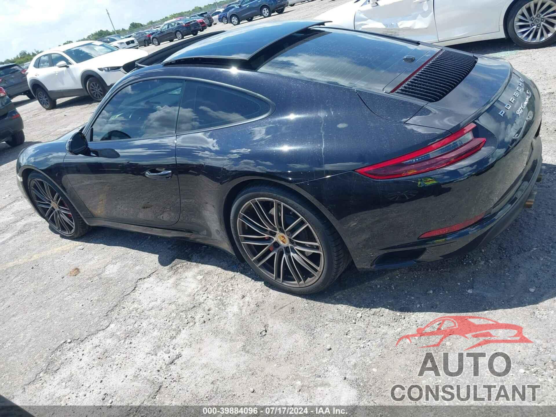 PORSCHE 911 2018 - WP0AB2A94JS122907