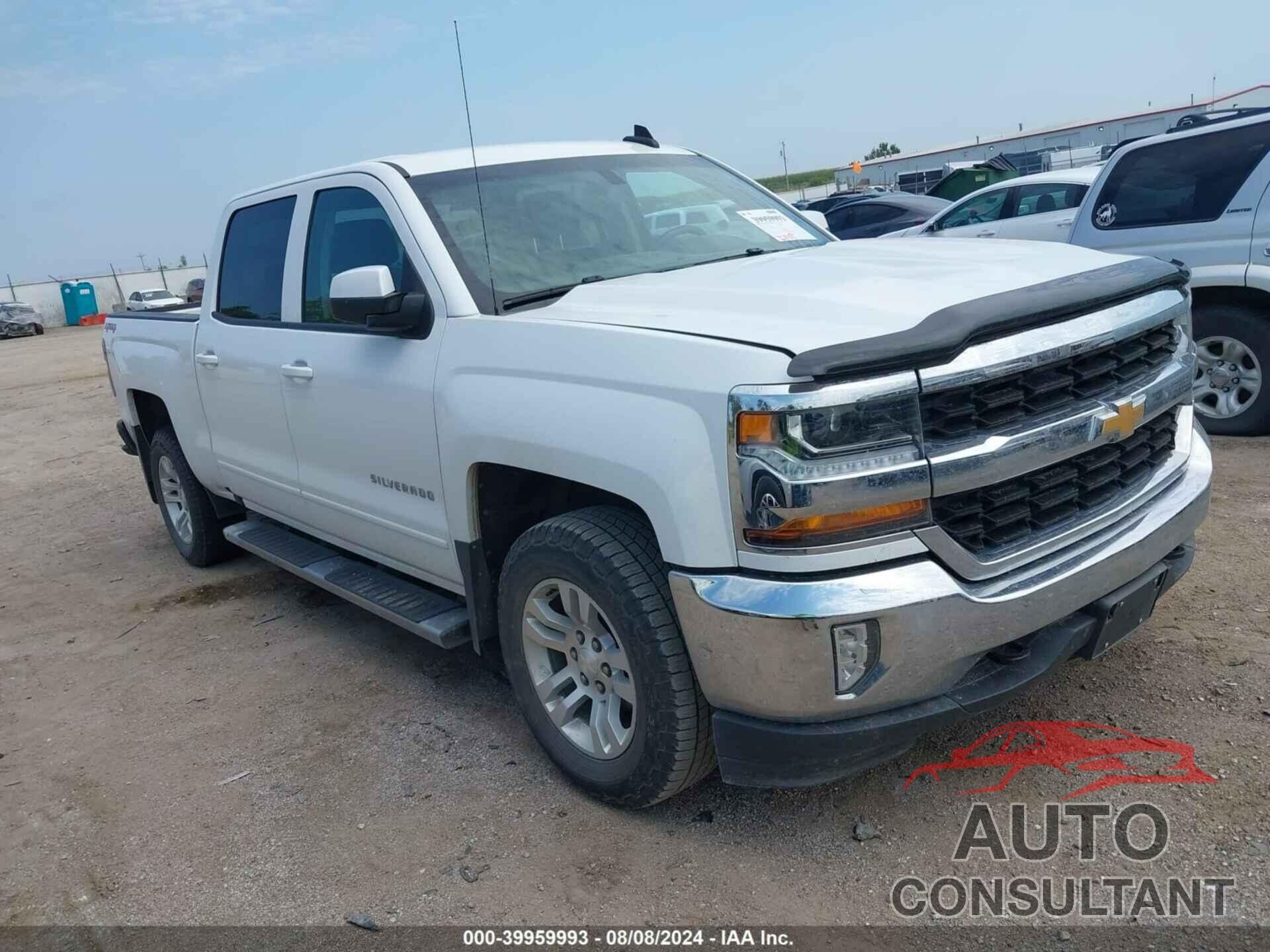 CHEVROLET SILVERADO 1500 2018 - 3GCUKREC2JG602818