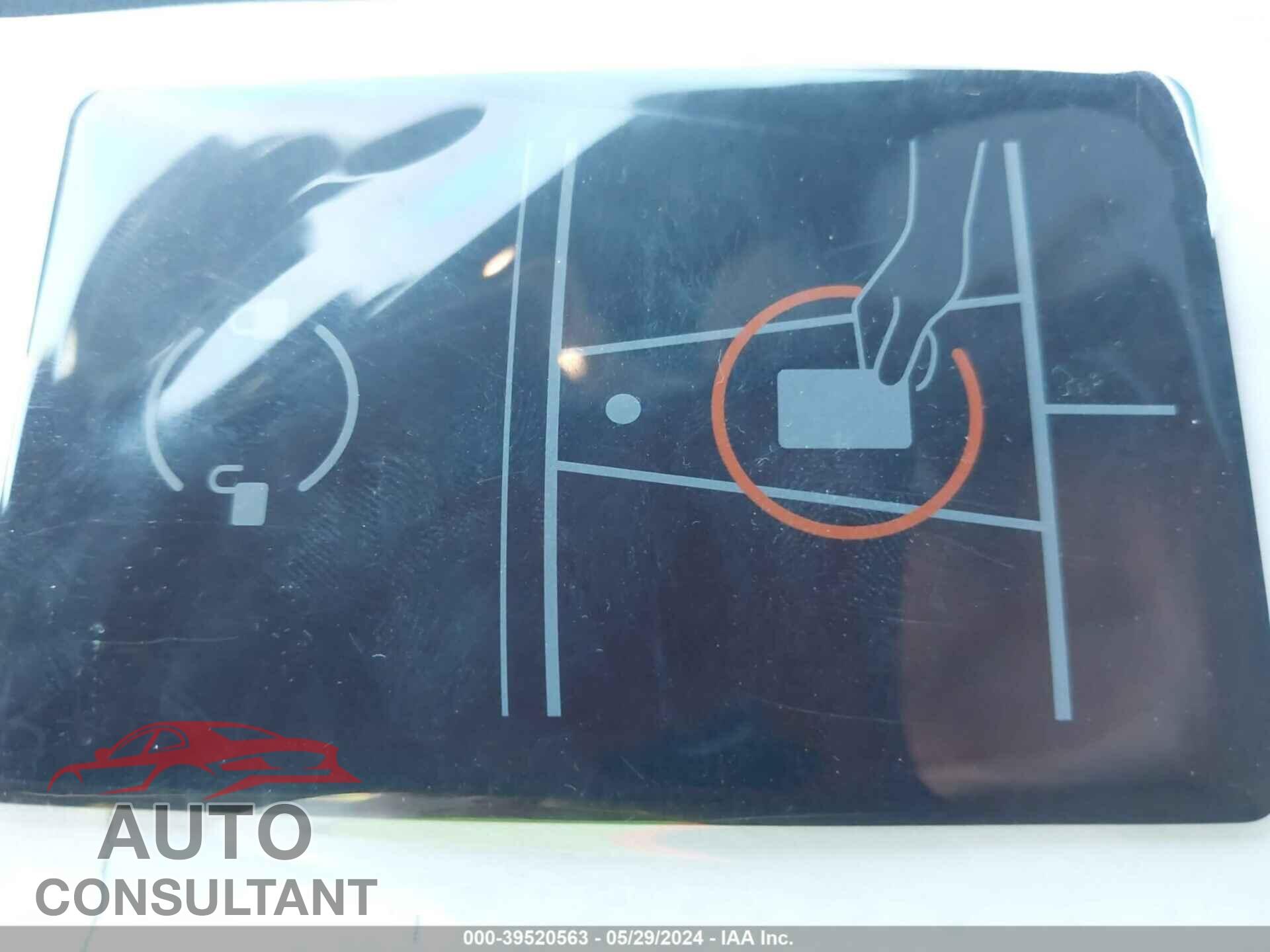 TESLA MODEL S 2023 - 5YJSA1E52PF526190