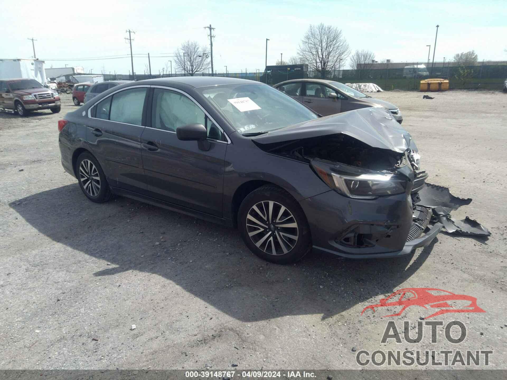 SUBARU LEGACY 2018 - 4S3BNAB67J3013829