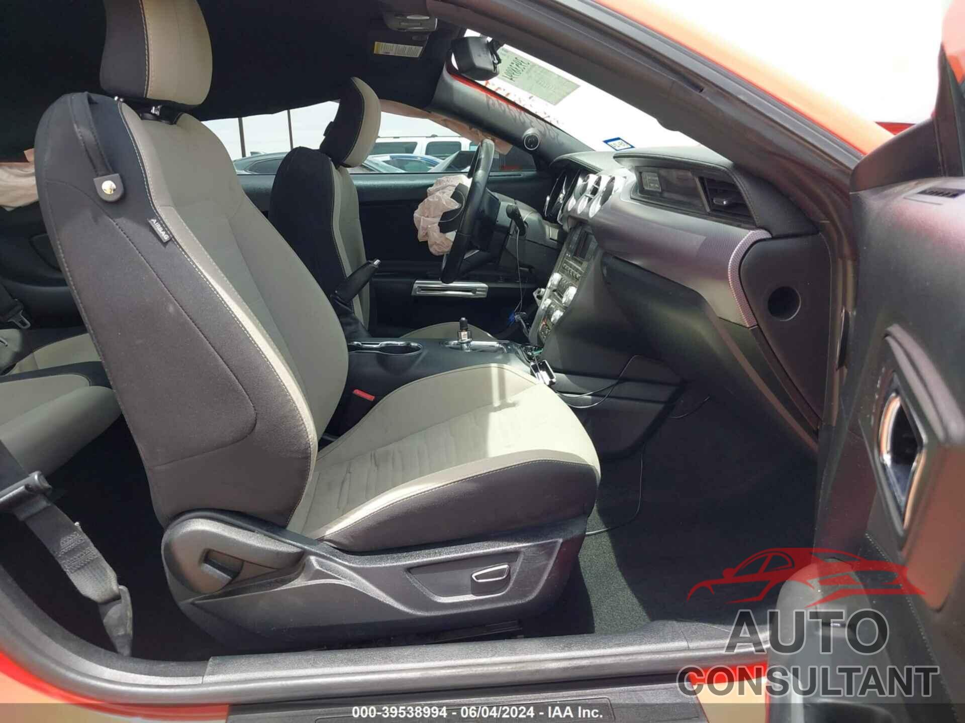 FORD MUSTANG 2016 - 1FA6P8CF1G5310326