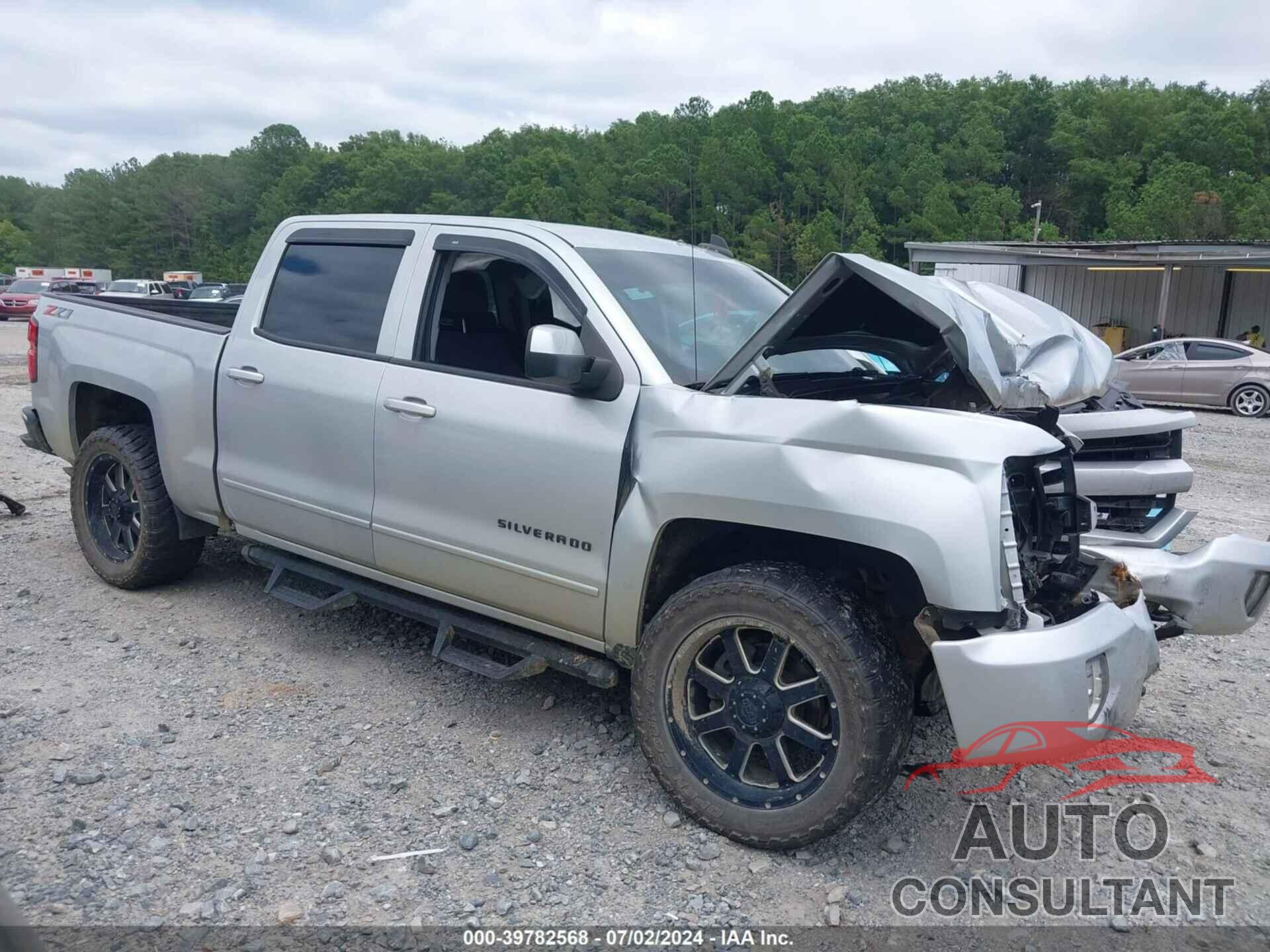 CHEVROLET SILVERADO 1500 2018 - 3GCUKREC4JG158874