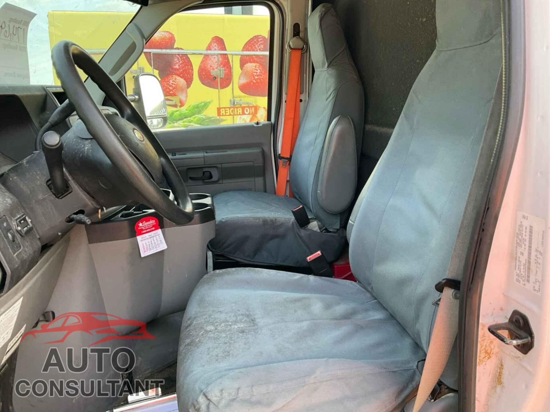 FORD ECONOLINE 2017 - 1FDXE4FS5HDC69045
