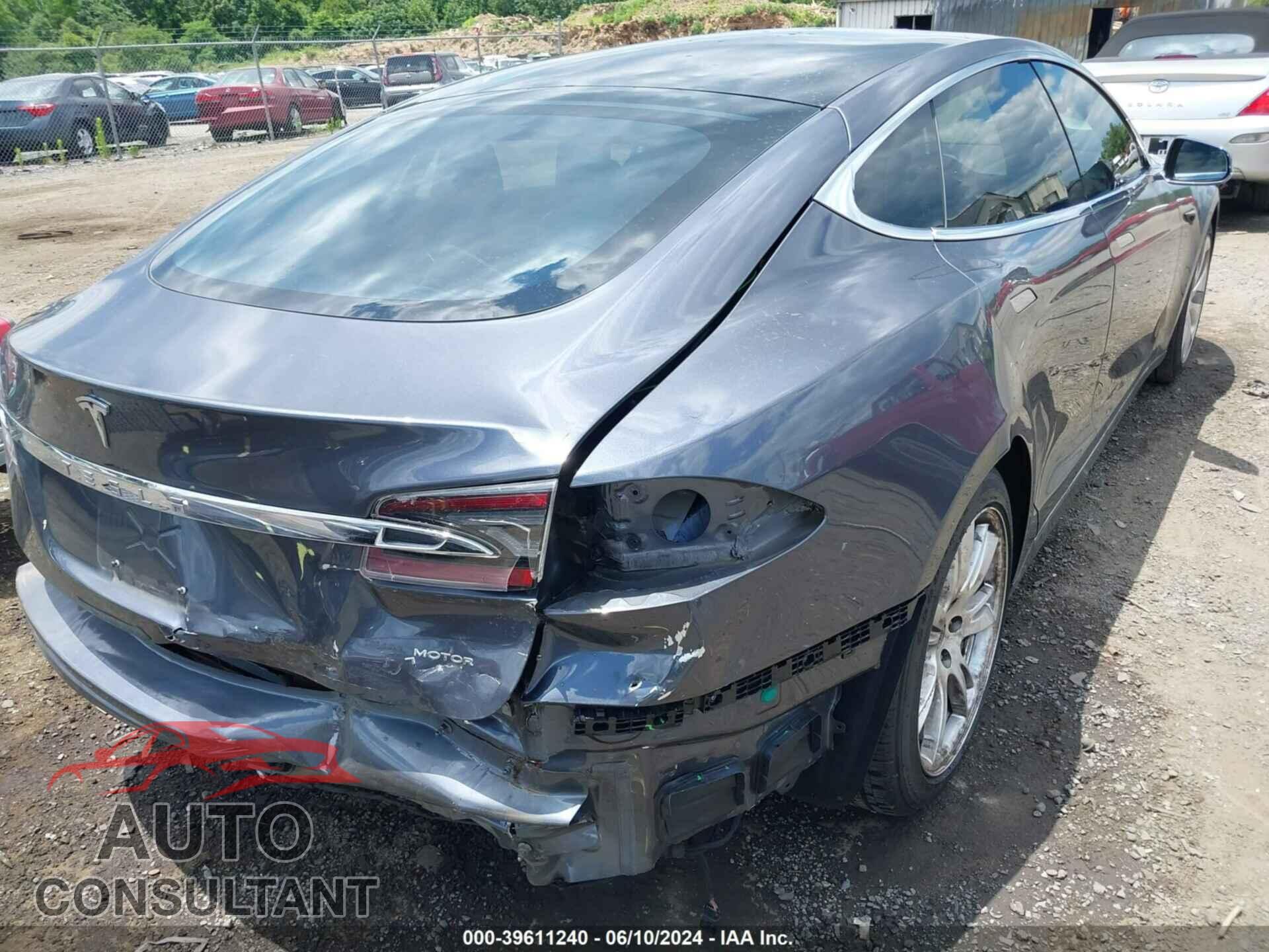 TESLA MODEL S 2021 - 5YJSA1E25MF421578