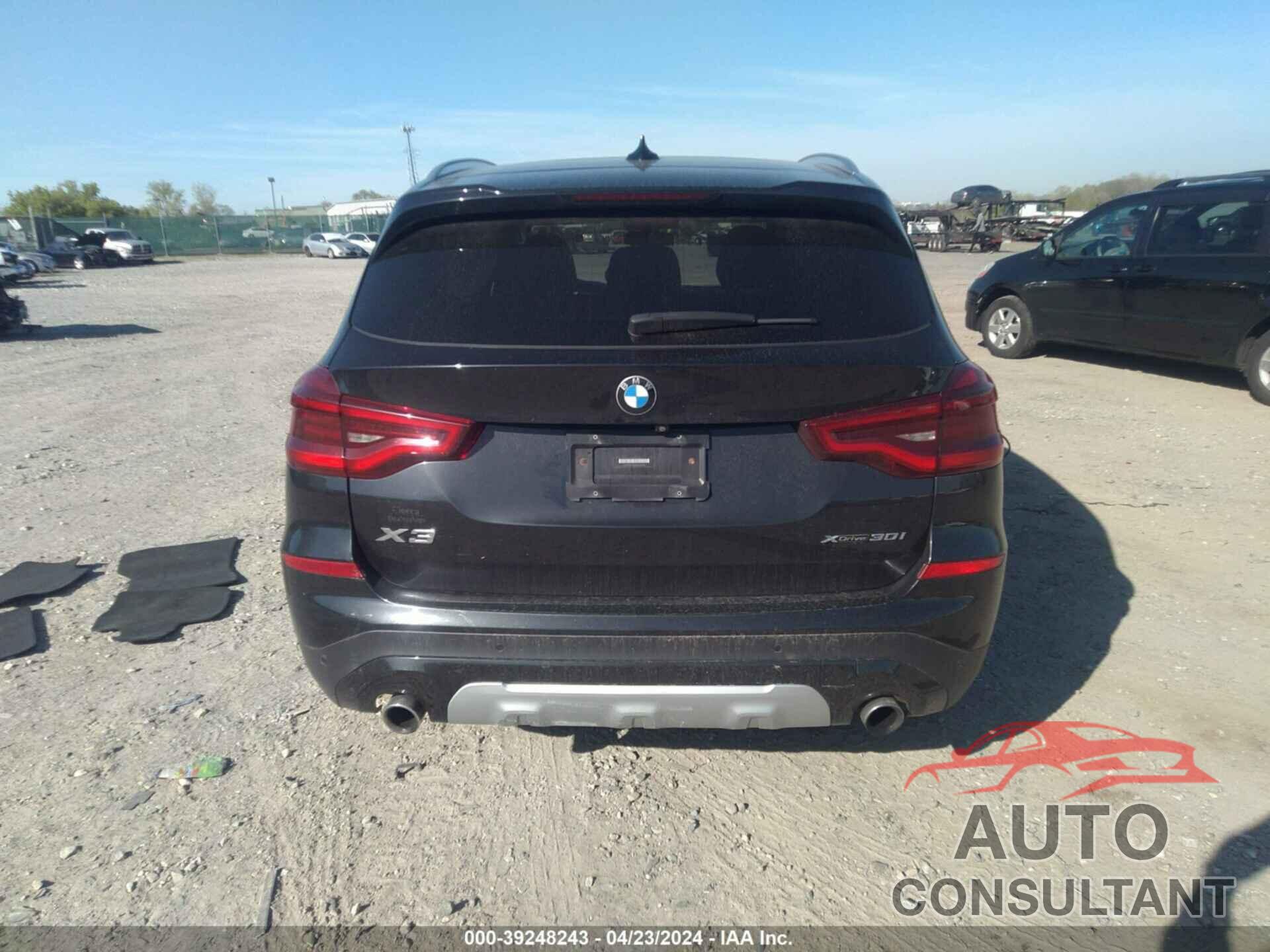 BMW X3 2019 - 5UXTR9C5XKLE18440