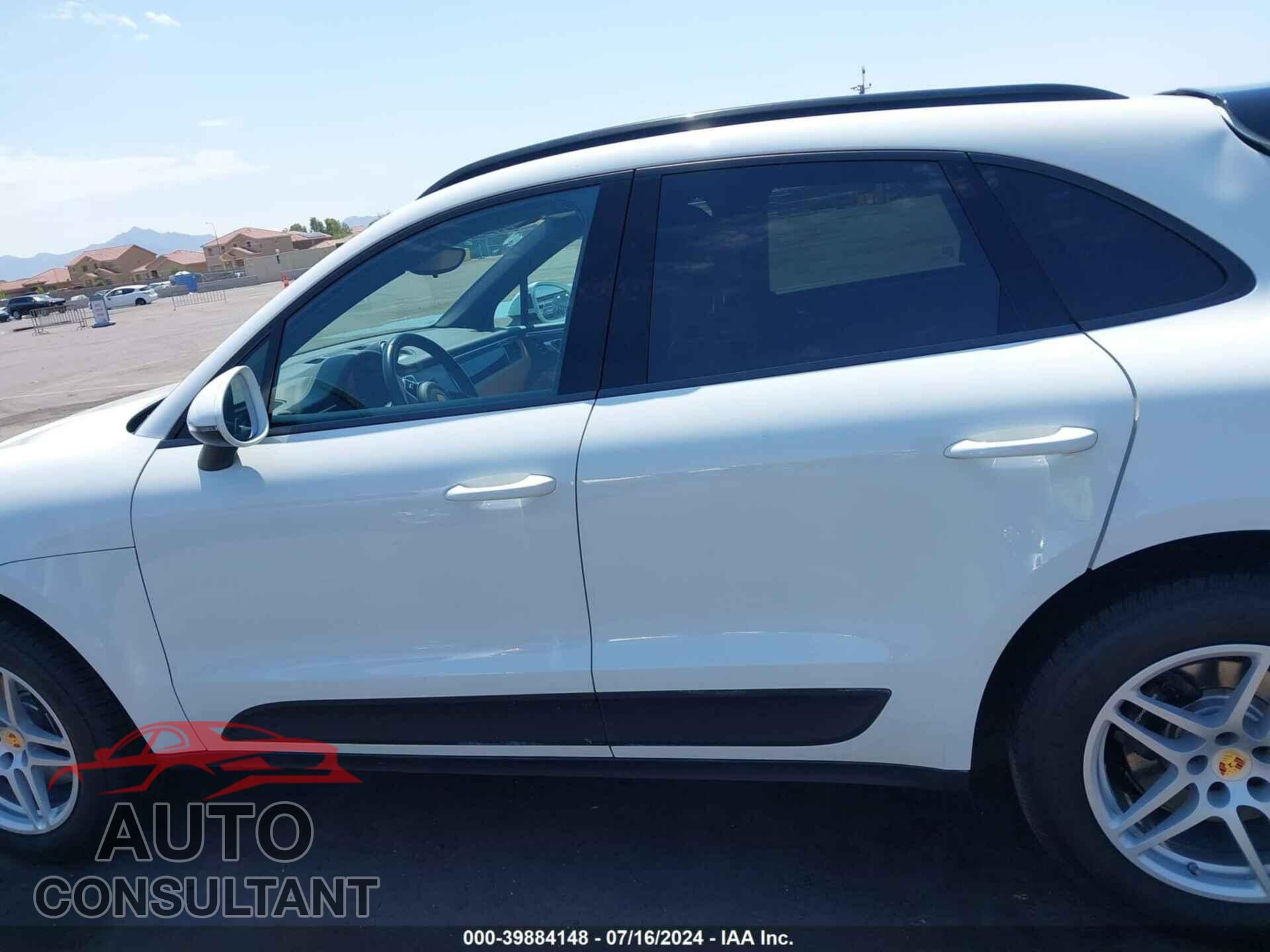 PORSCHE MACAN 2017 - WP1AA2A58HLB03408