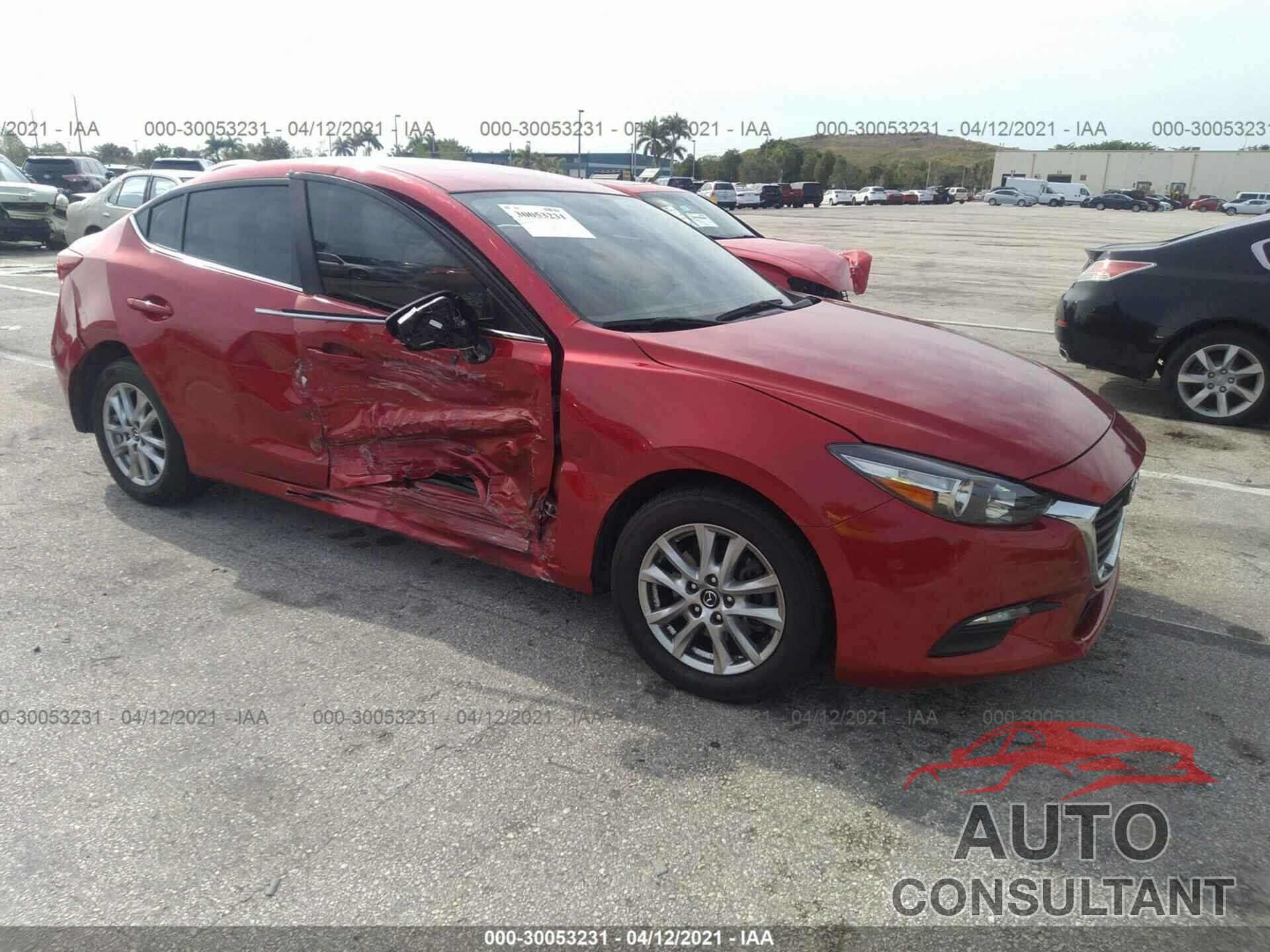 MAZDA MAZDA3 4-DOOR 2017 - JM1BN1U76H1100259