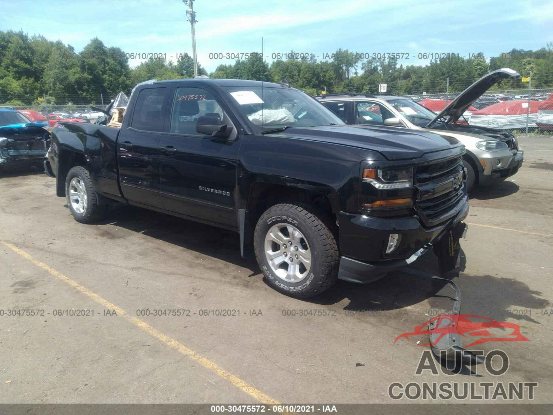 CHEVROLET SILVERADO 1500 2018 - 1GCVKREC1JZ123052