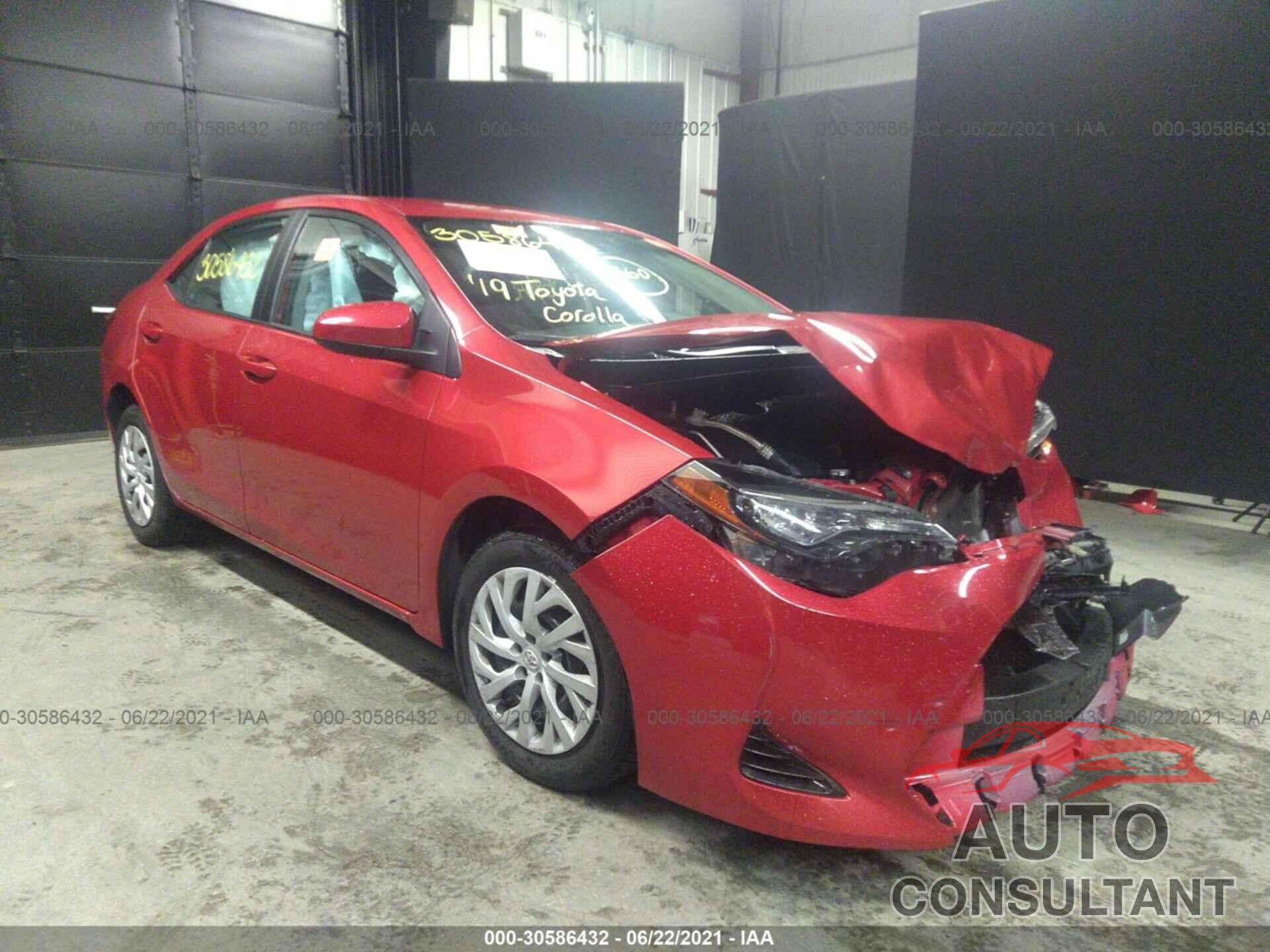 TOYOTA COROLLA 2019 - 5YFBURHE9KP906187