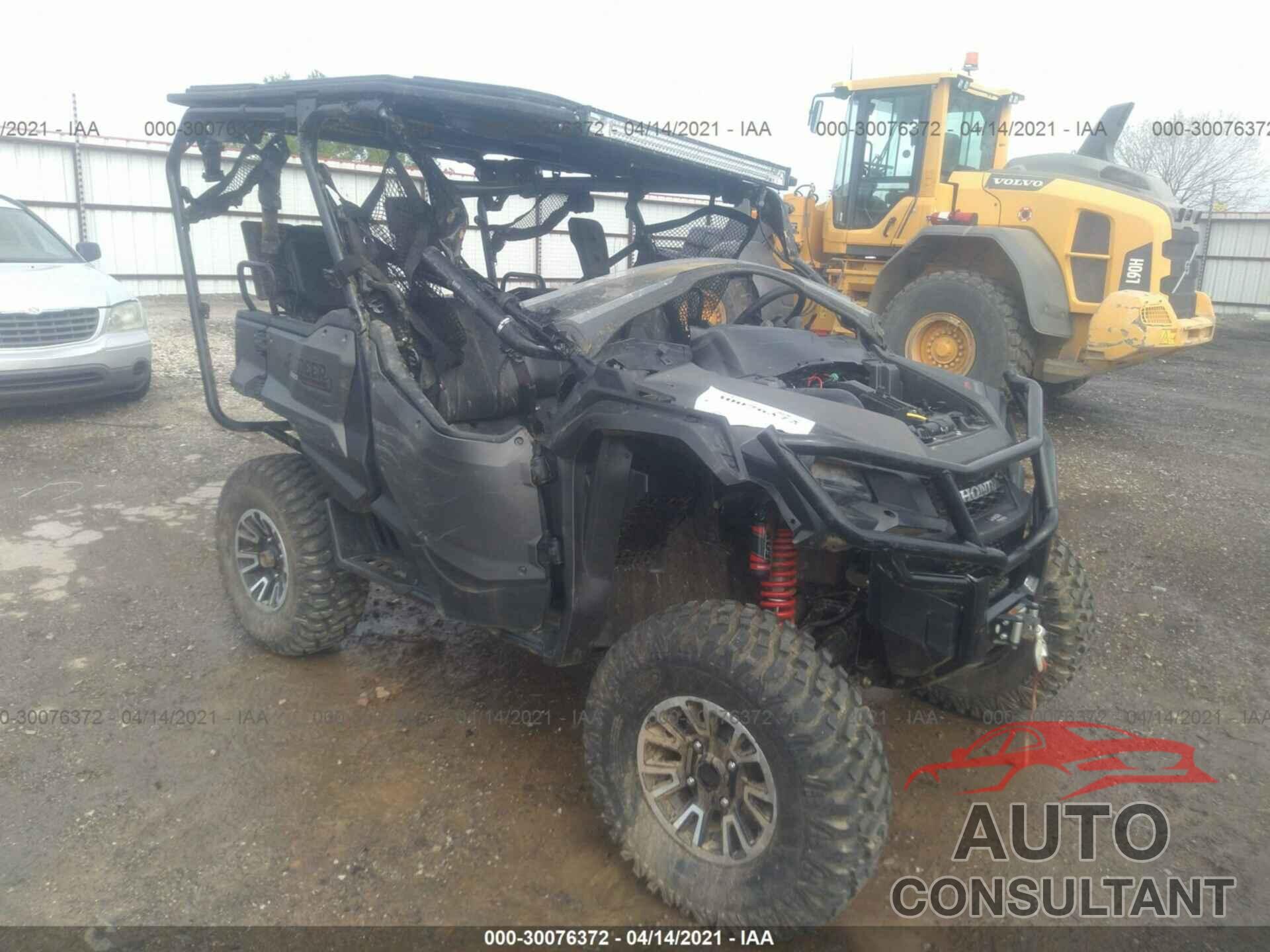 HONDA SXS1000 2018 - 1HFVE04T6J4201395