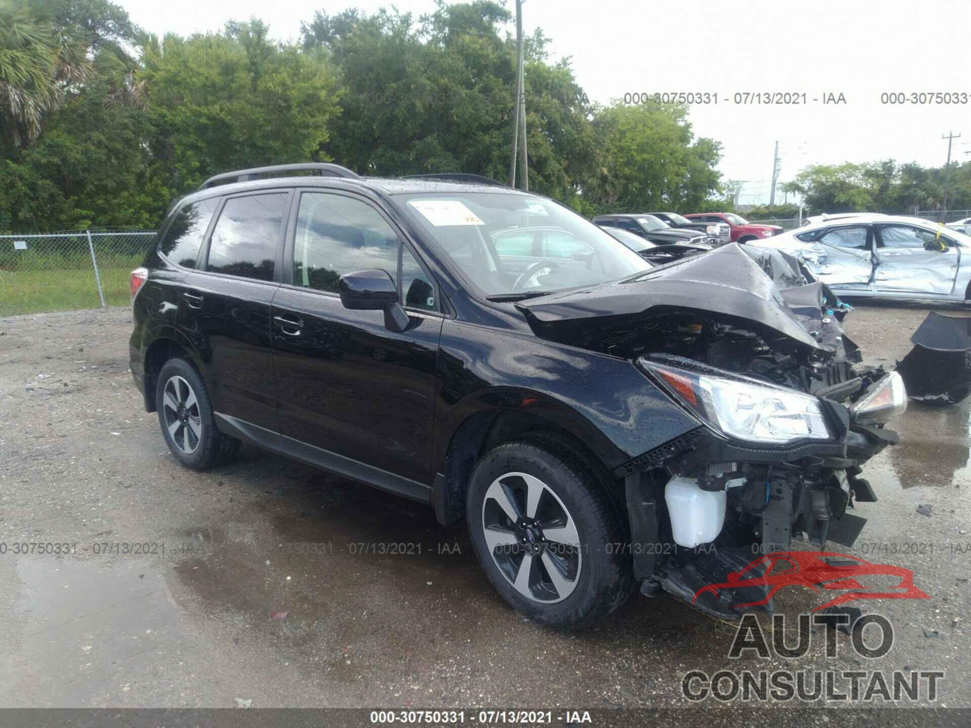 SUBARU FORESTER 2018 - JF2SJAEC8JH617262