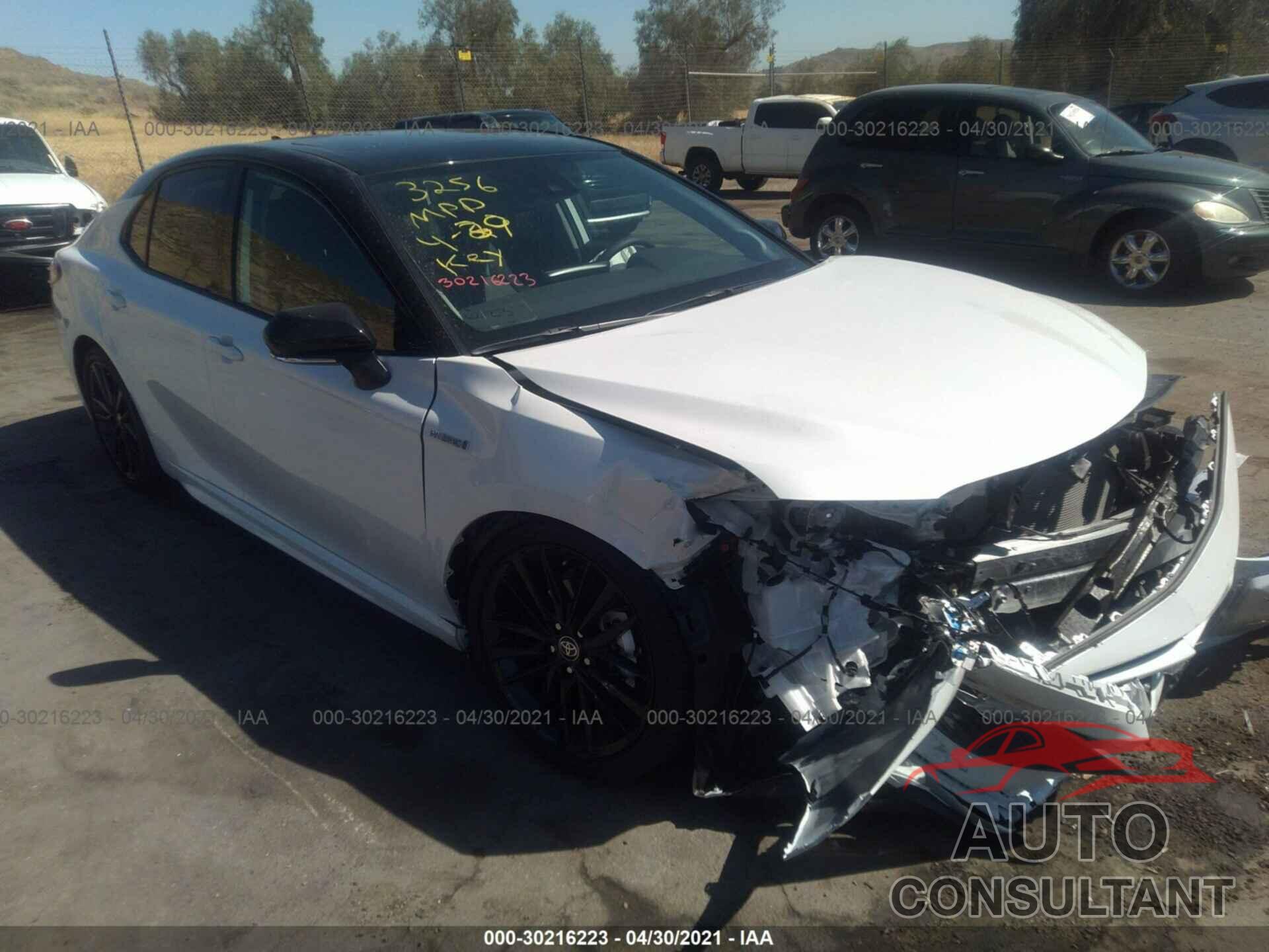 TOYOTA CAMRY 2021 - 4T1K31AK5MU023256