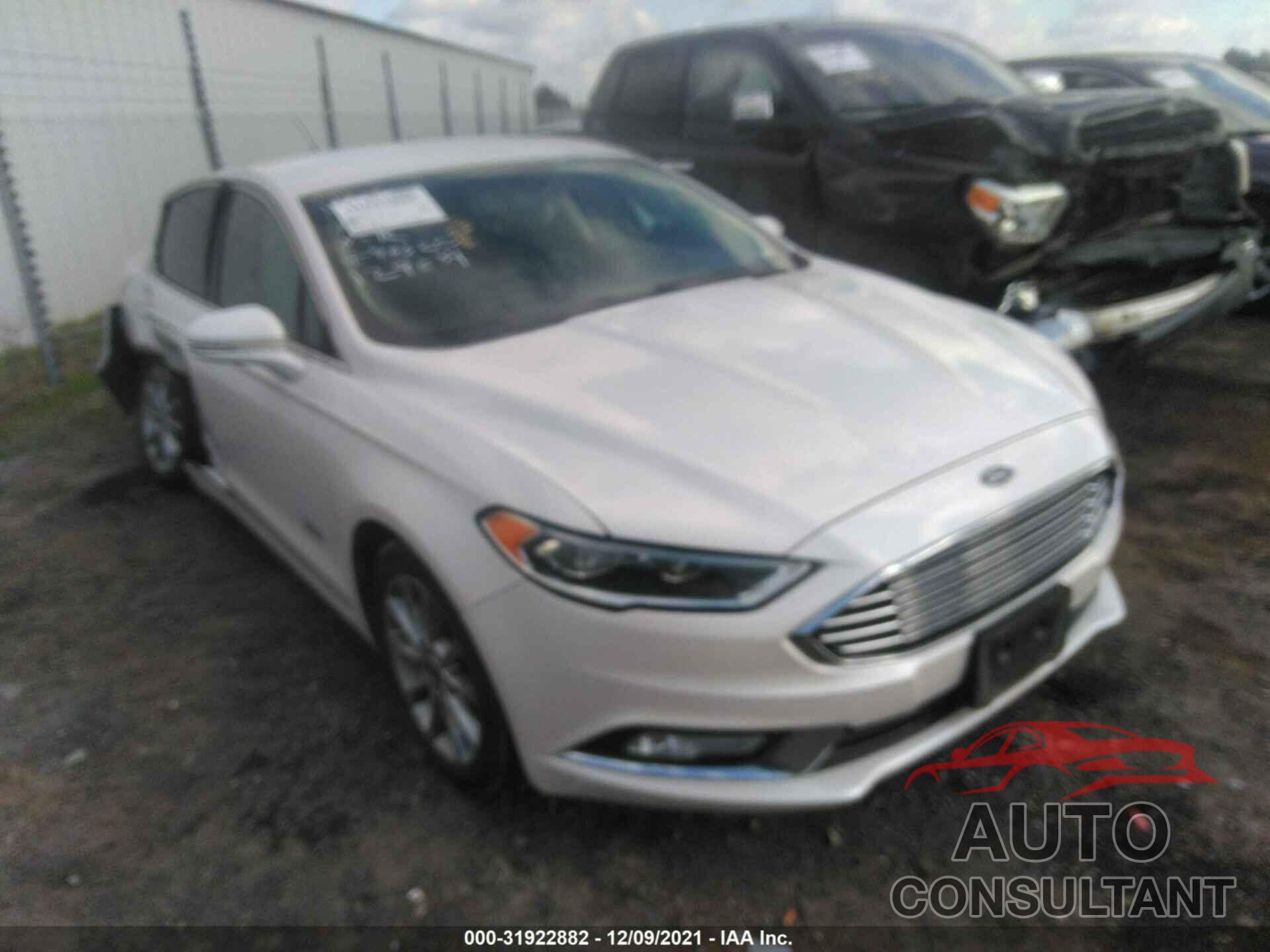 FORD FUSION ENERGI 2017 - 3FA6P0PU1HR129834