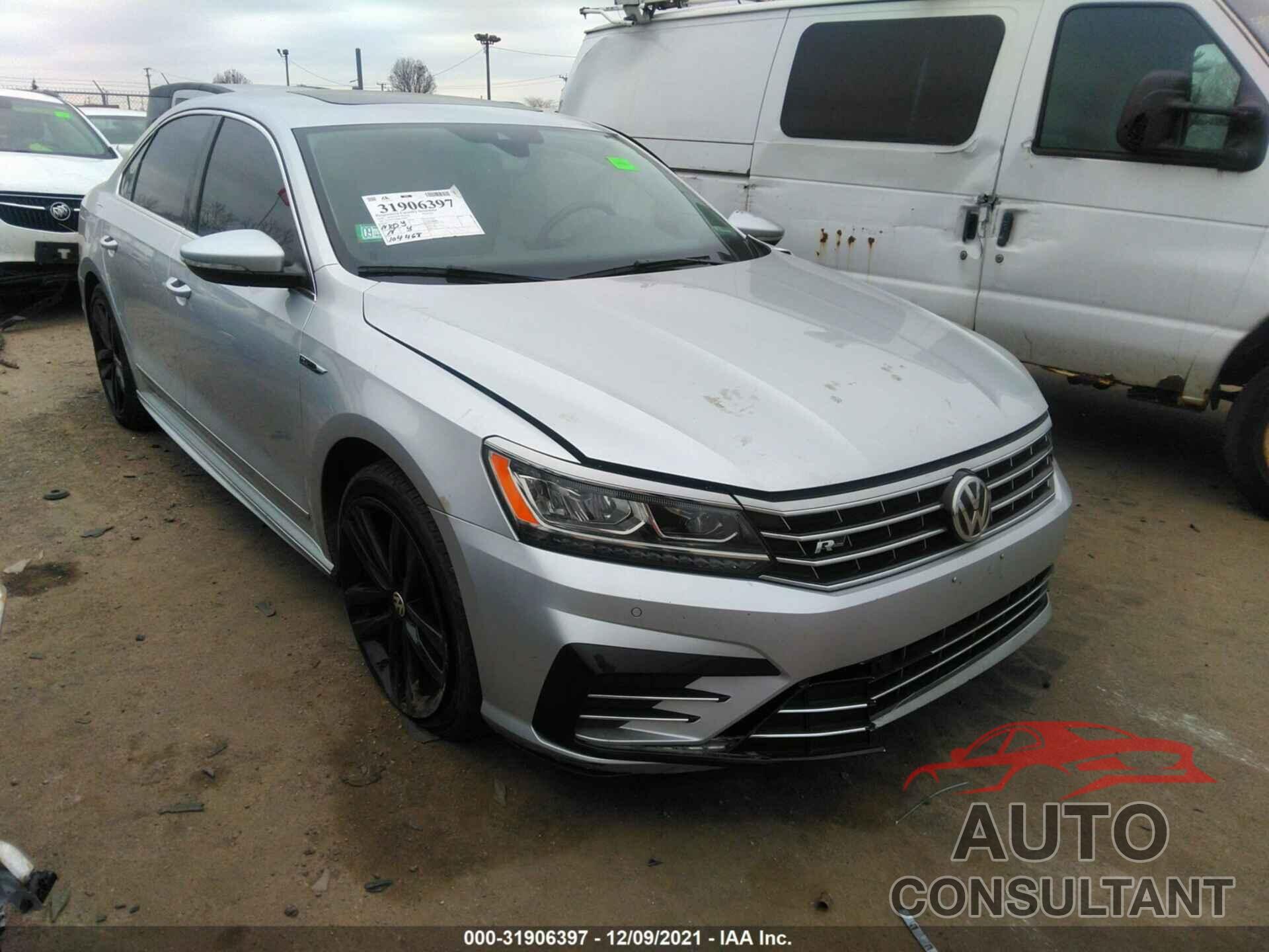VOLKSWAGEN PASSAT 2019 - 1VWMA7A34KC010903