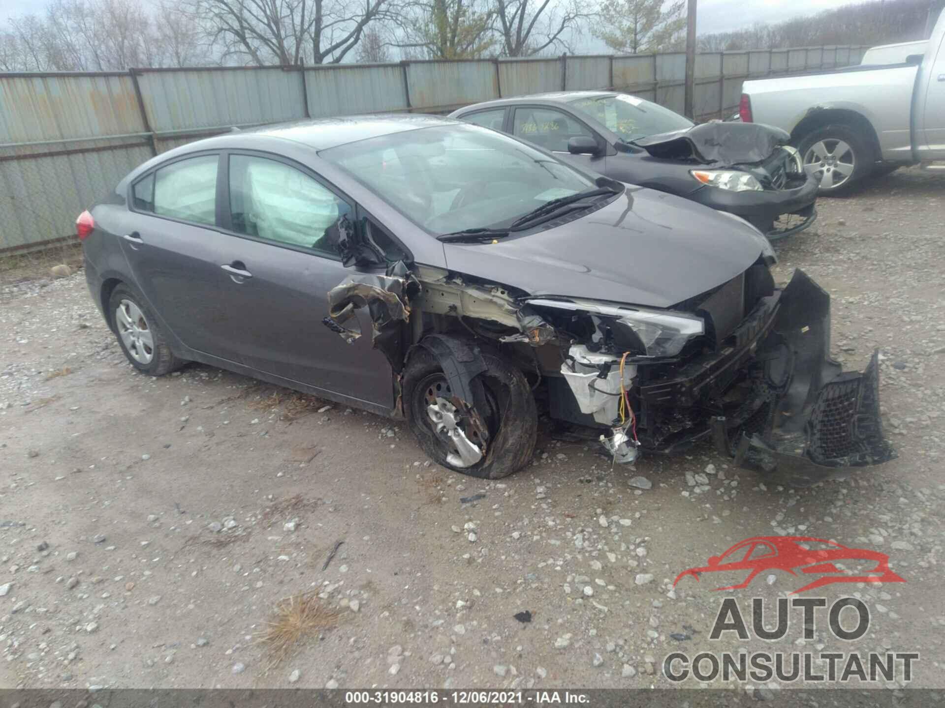 KIA FORTE 2016 - KNAFX4A67G5500909