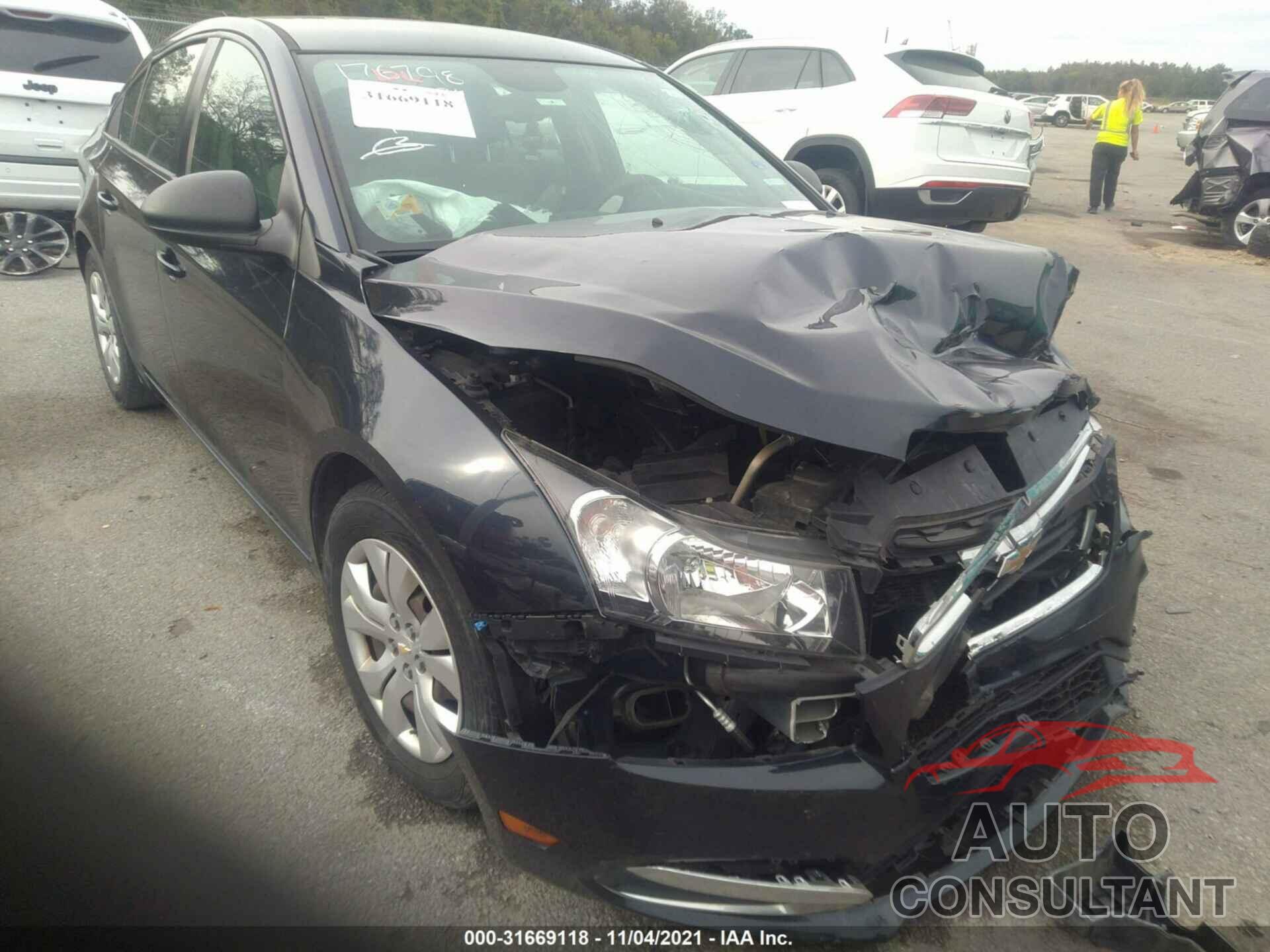 CHEVROLET CRUZE LIMITED 2016 - 1G1PC5SH5G7176798