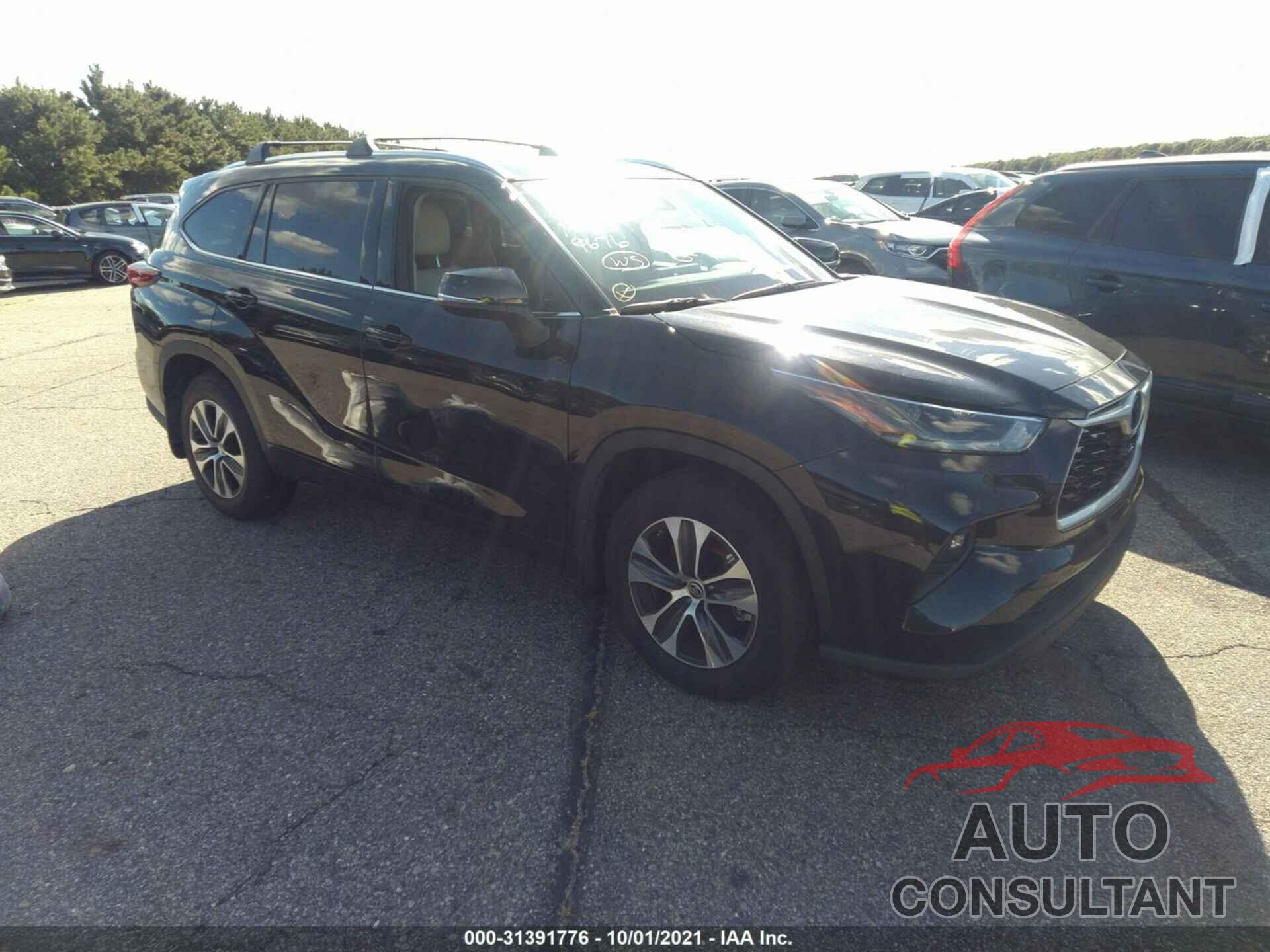 TOYOTA HIGHLANDER 2021 - 5TDGZRBH5MS526154