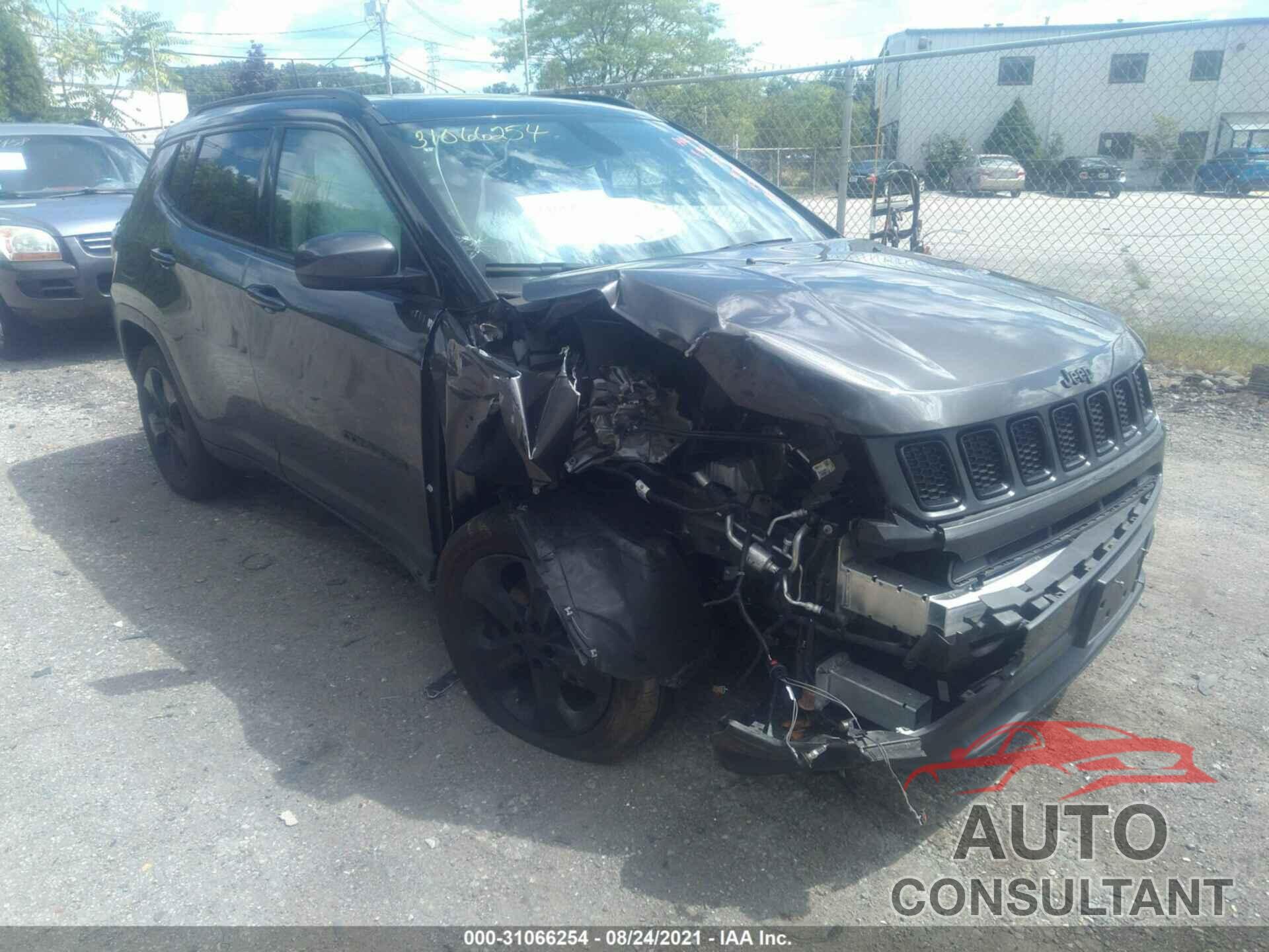 JEEP COMPASS 2019 - 3C4NJDBB4KT697770