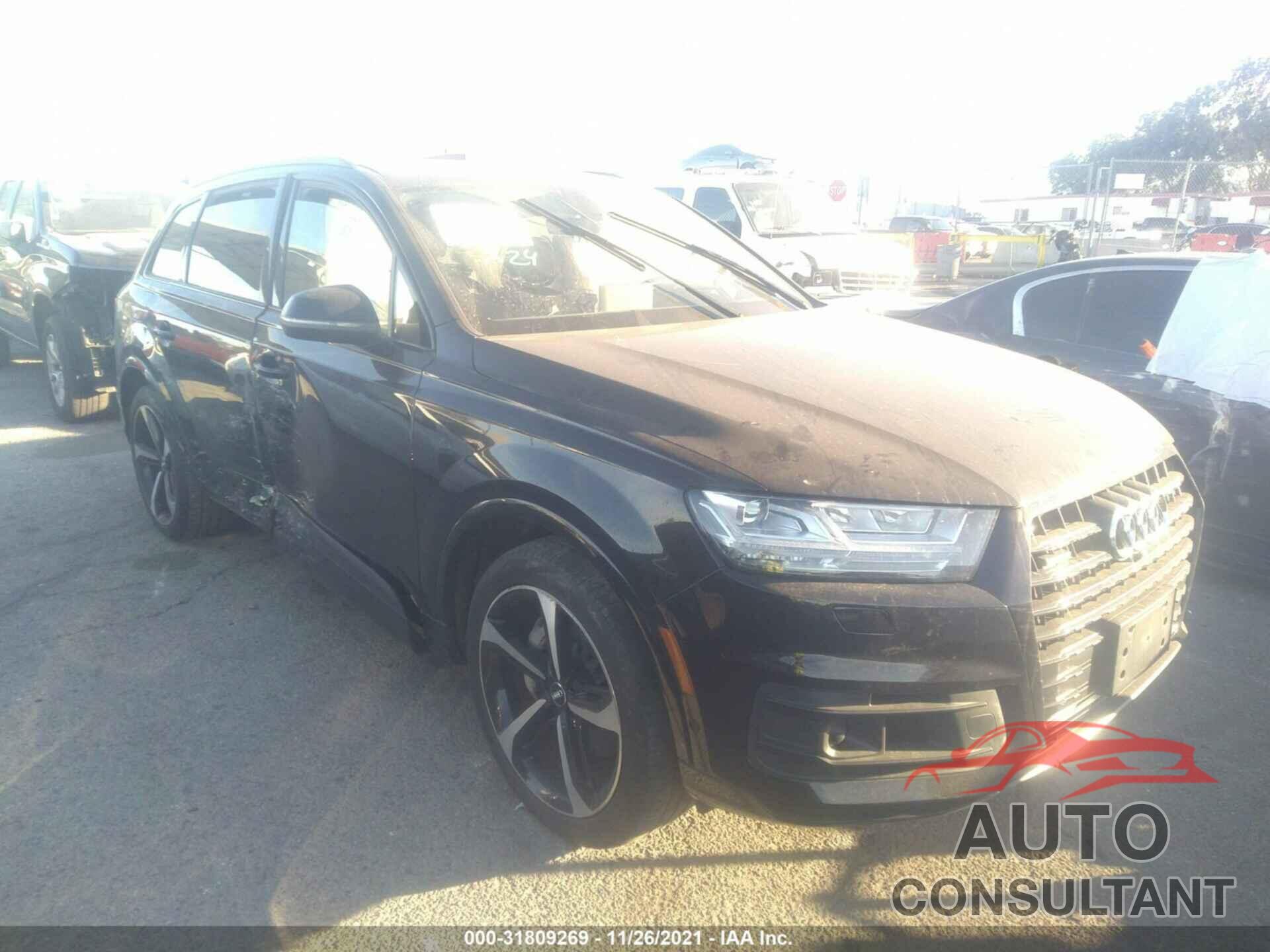 AUDI Q7 2019 - WA1VAAF70KD001426