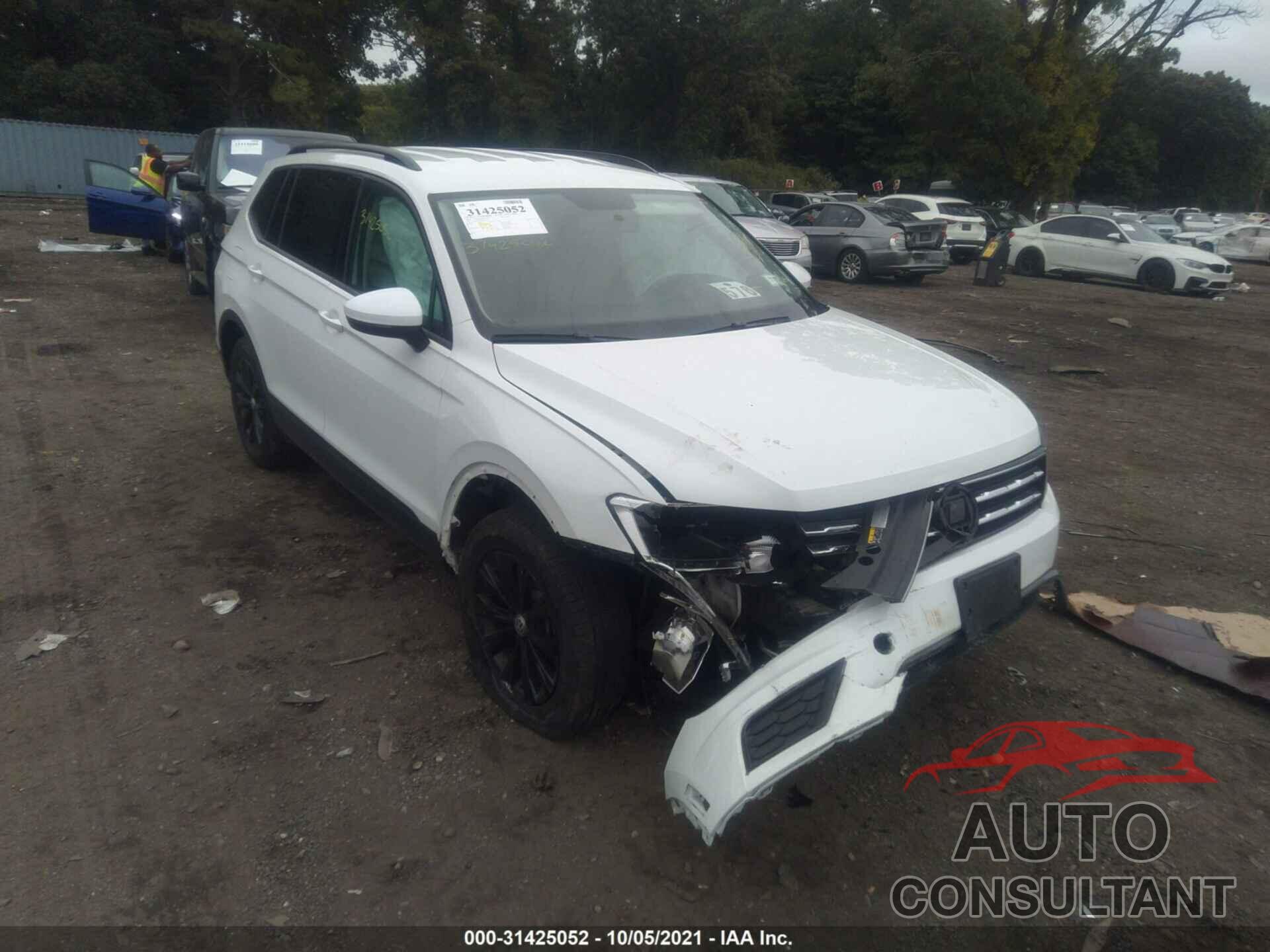 VOLKSWAGEN TIGUAN 2019 - 3VV0B7AX0KM006591