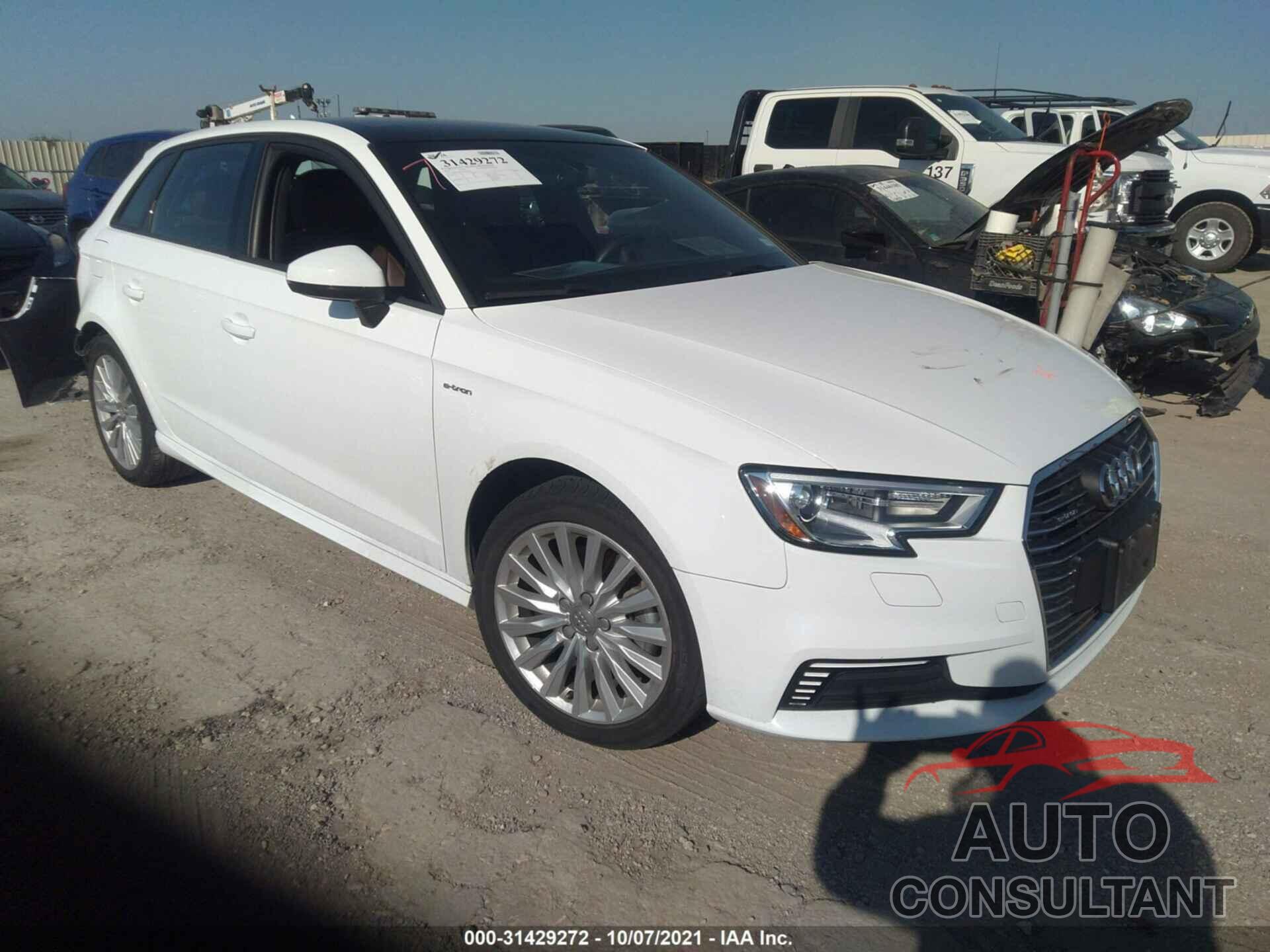 AUDI A3 SPORTBACK E-TRON 2018 - WAUUPBFF7JA078935