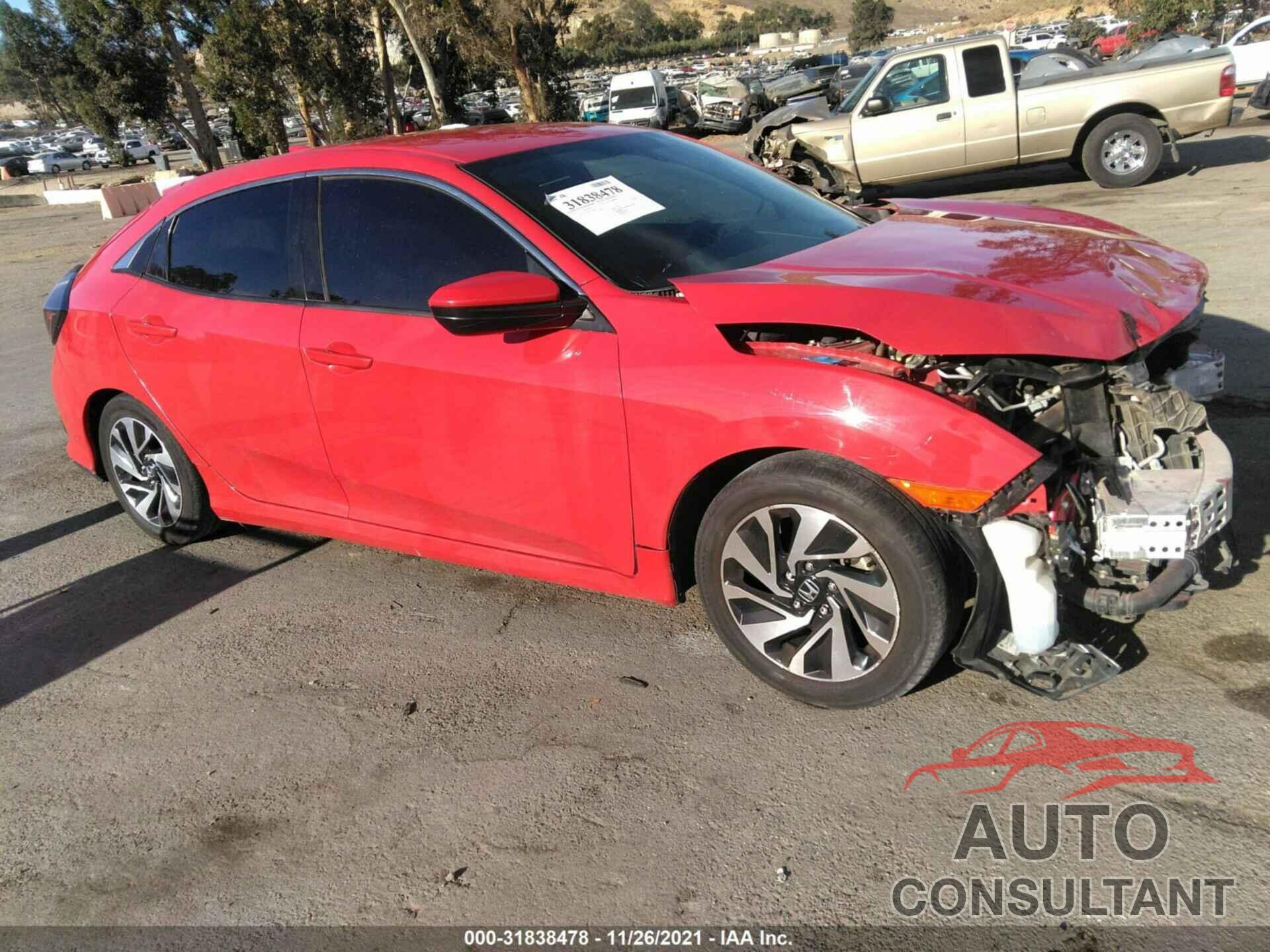 HONDA CIVIC HATCHBACK 2017 - SHHFK7H20HU428925