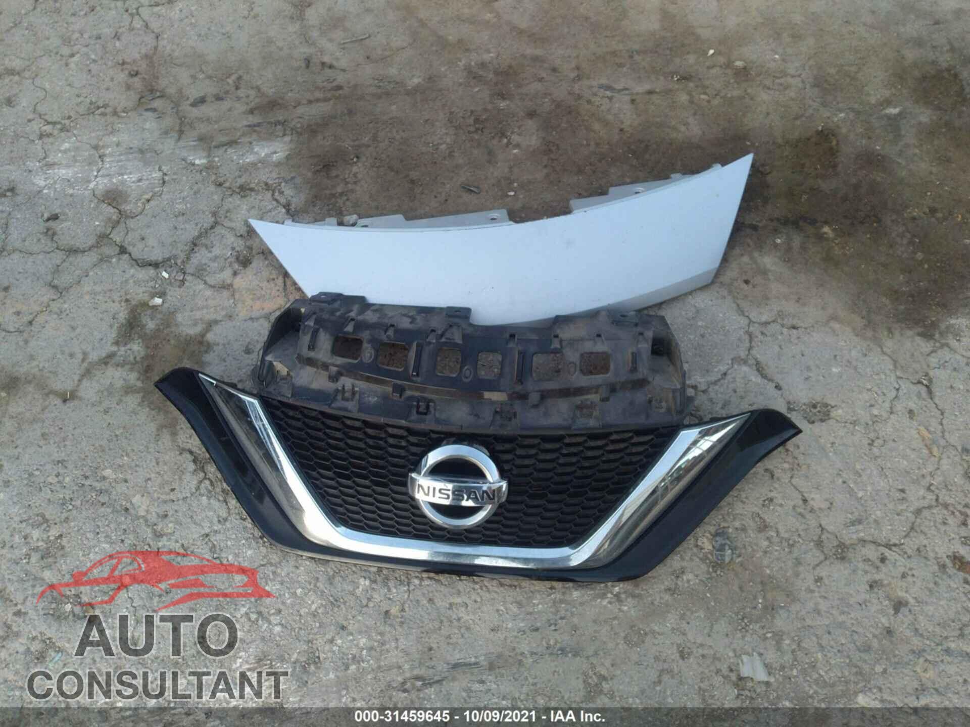 NISSAN VERSA NOTE 2017 - 3N1CE2CP3HL363171