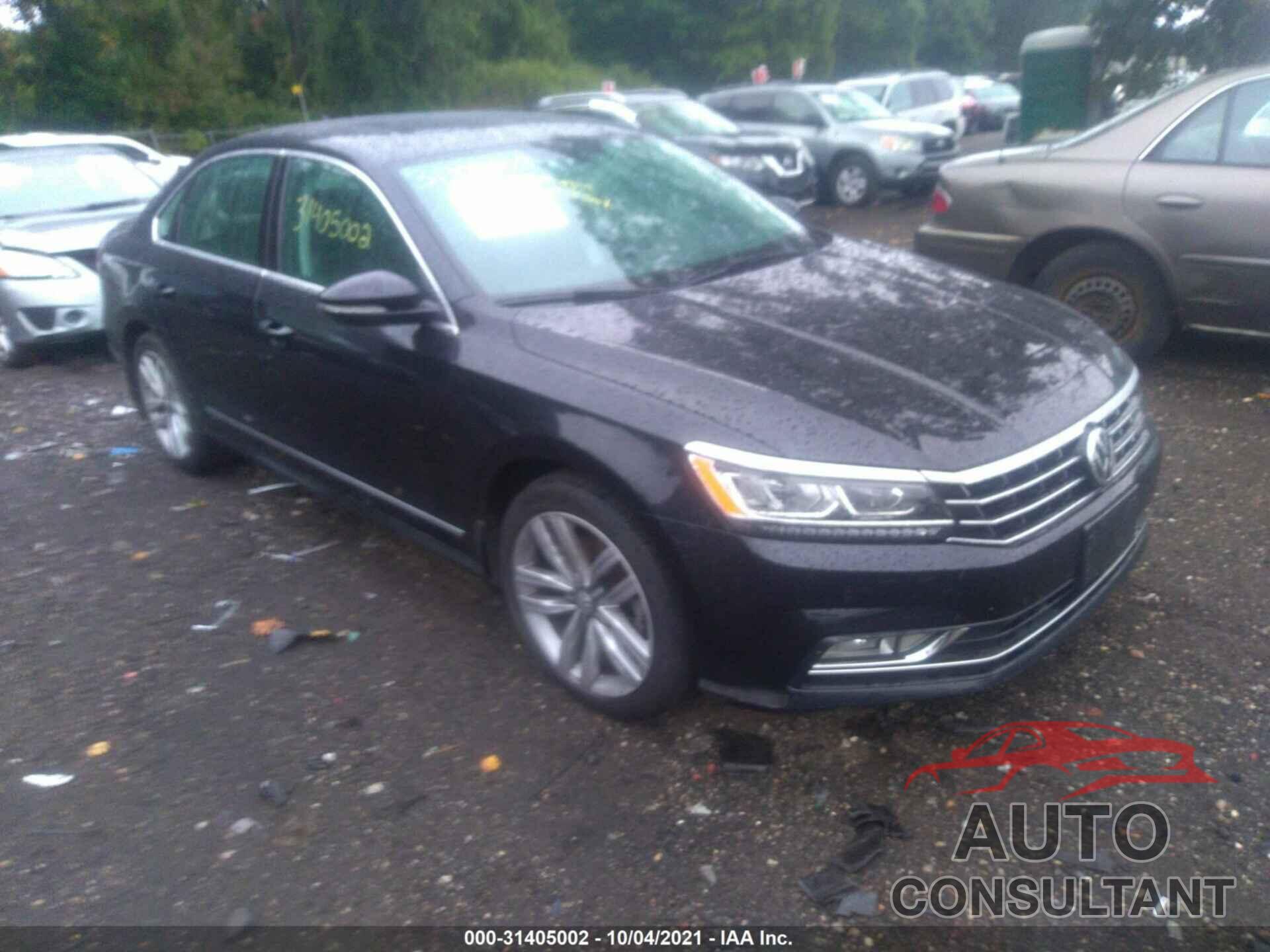 VOLKSWAGEN PASSAT 2017 - 1VWGT7A35HC078319