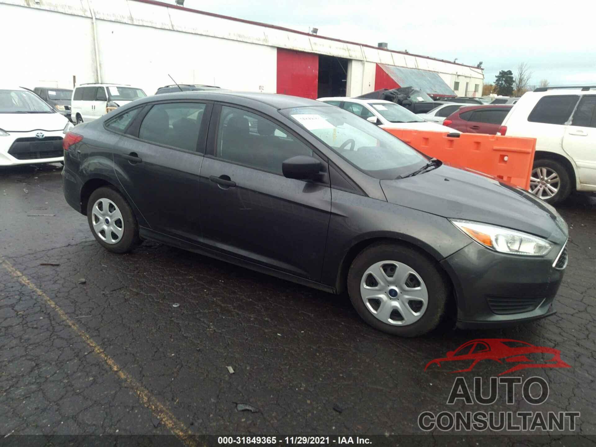 FORD FOCUS 2017 - 1FADP3E25HL223546