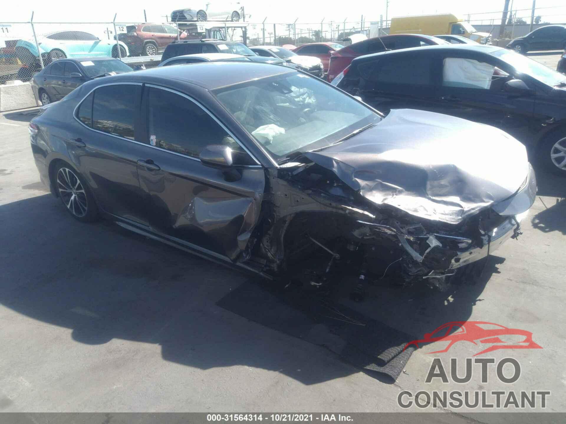 TOYOTA CAMRY 2020 - 4T1G11AK3LU955269