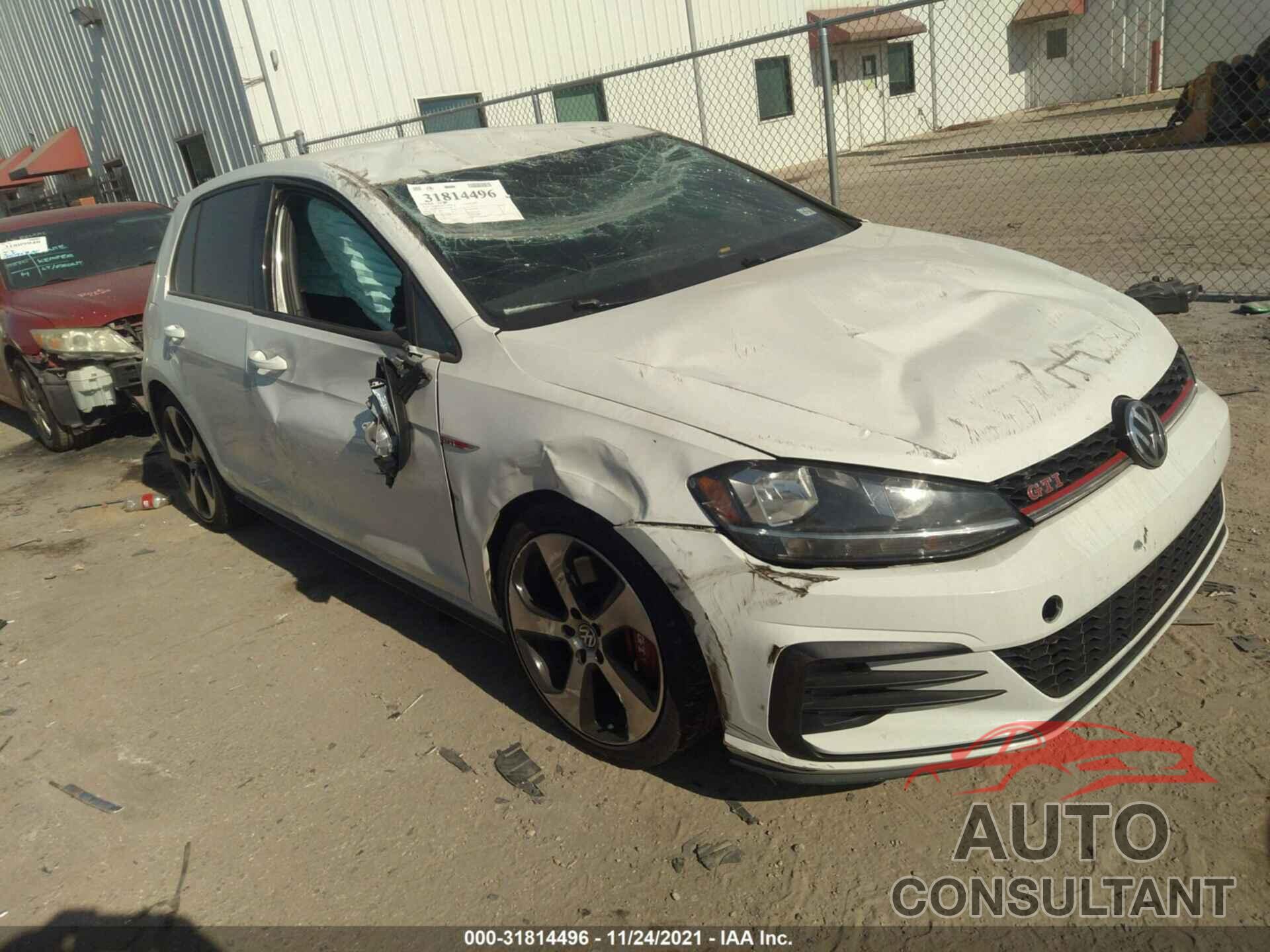 VOLKSWAGEN GOLF GTI 2019 - 3VW5T7AUXKM001564
