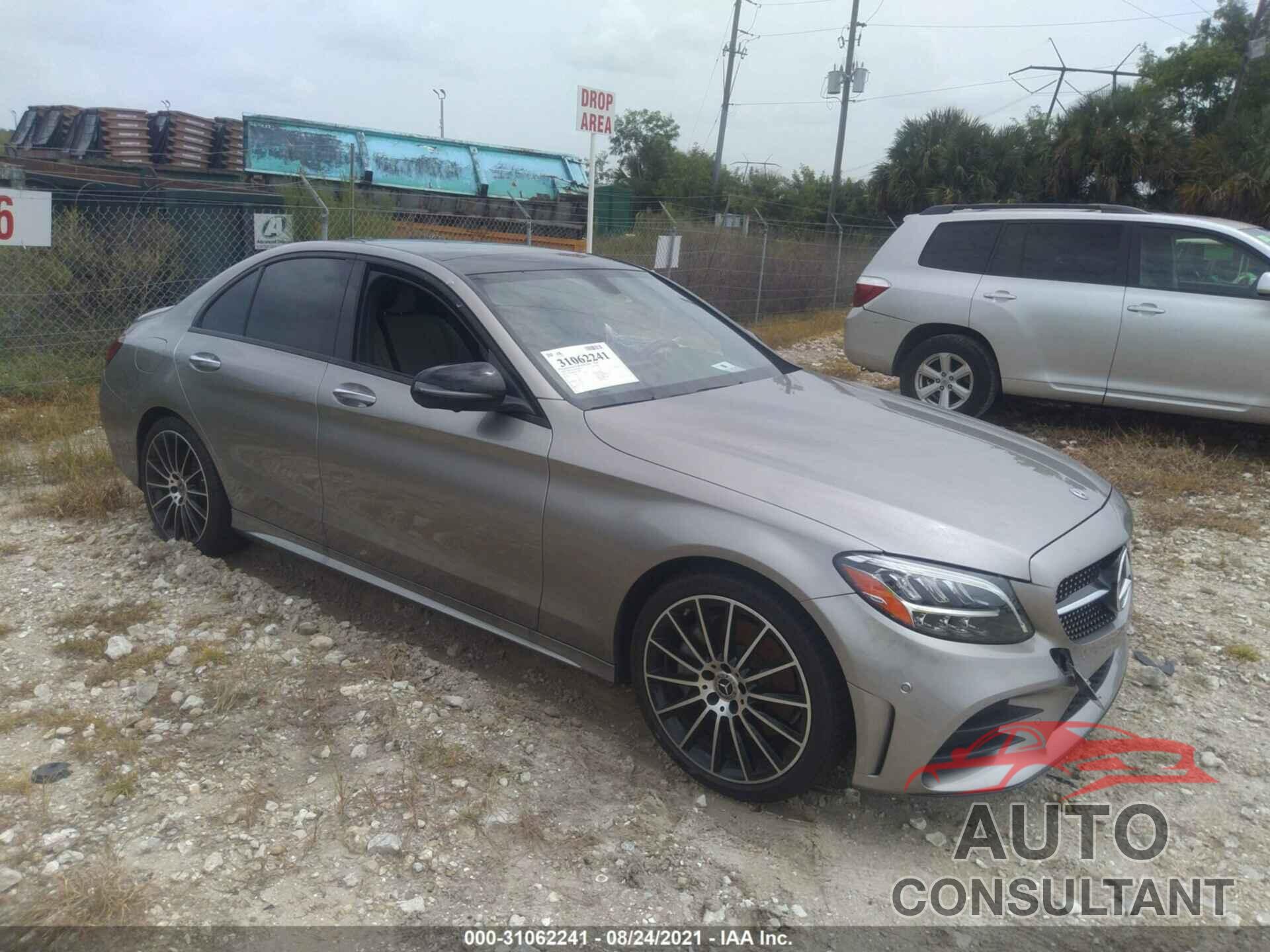 MERCEDES-BENZ C-CLASS 2020 - 55SWF8DB4LU324401